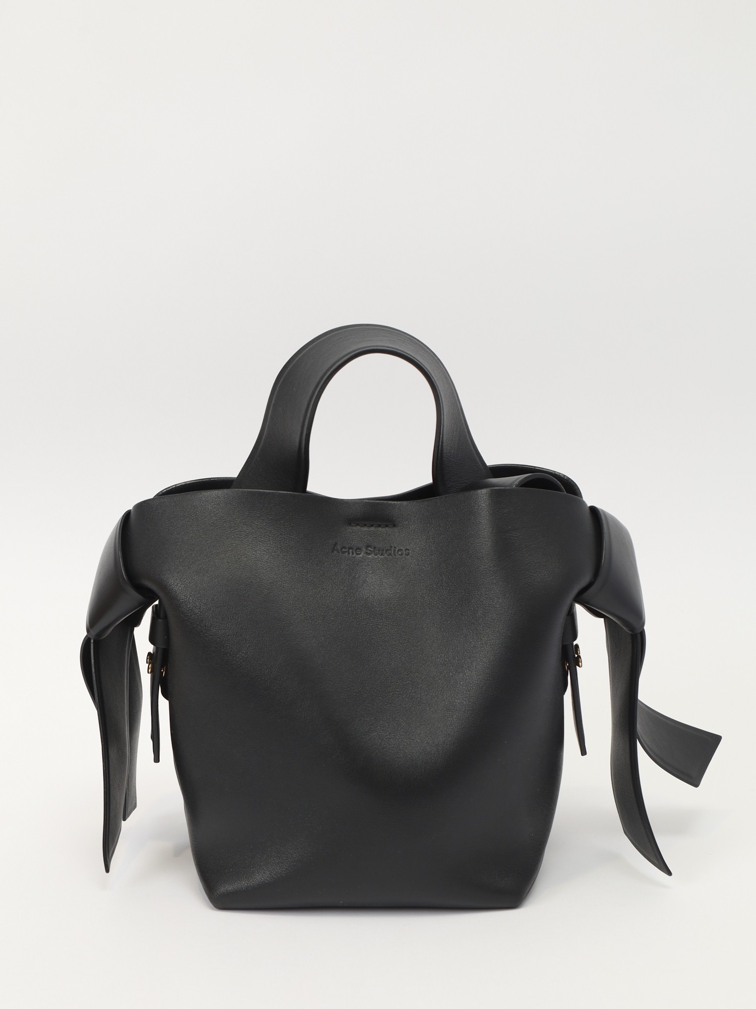 Acne Studios Musubi 0
