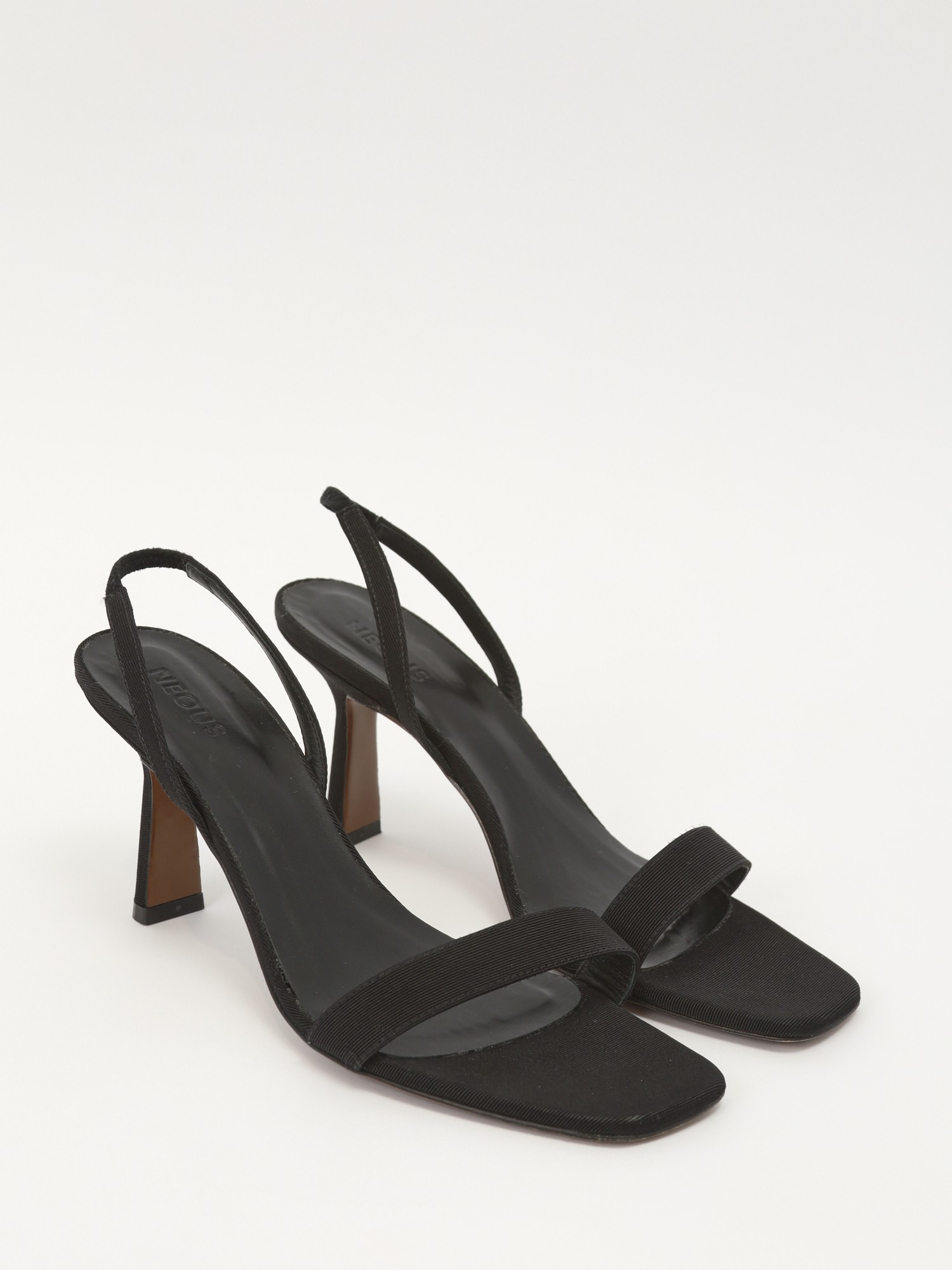 Neous Shoes 38.5 2