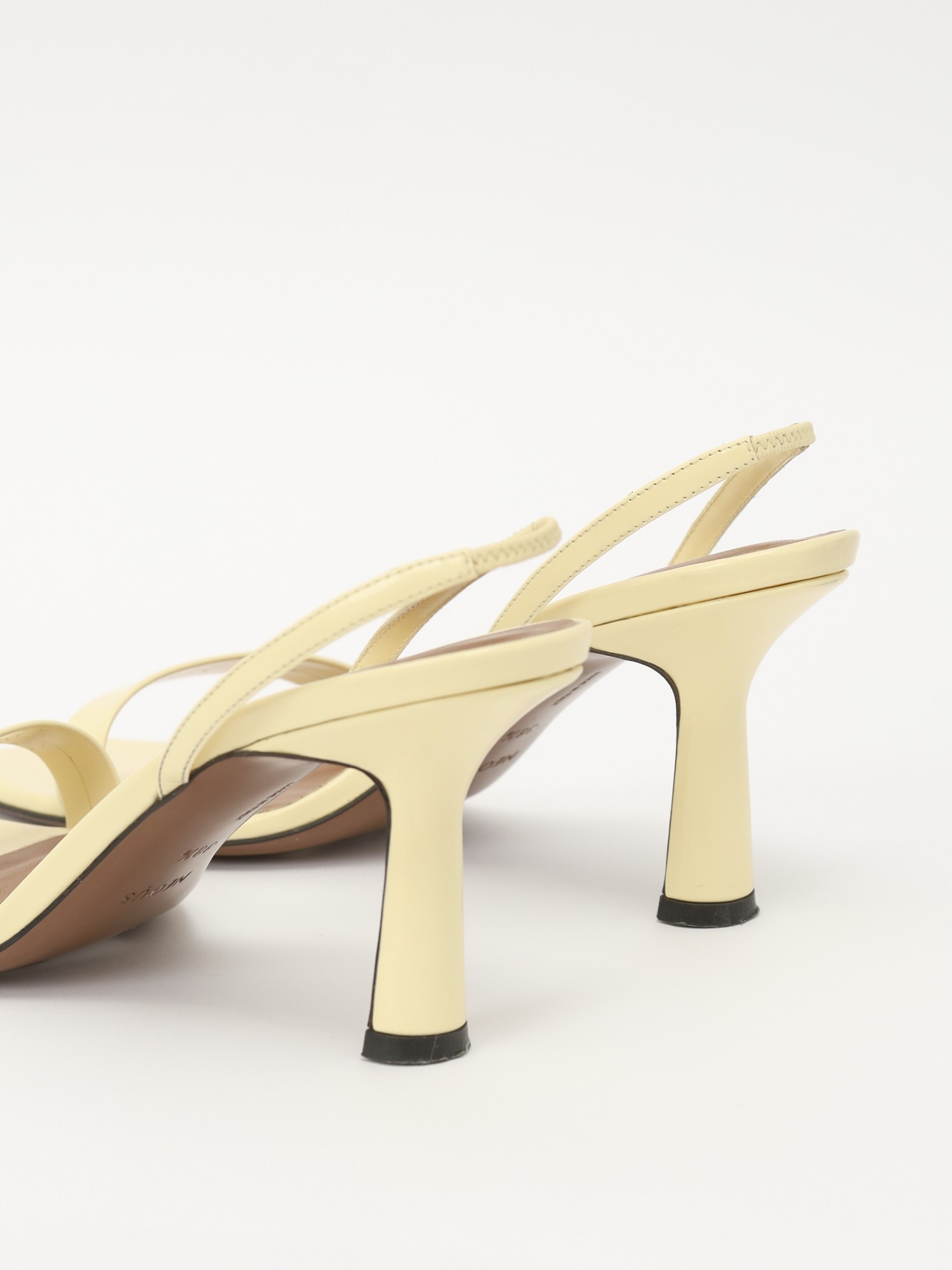 Neous Shoes 38.5 8