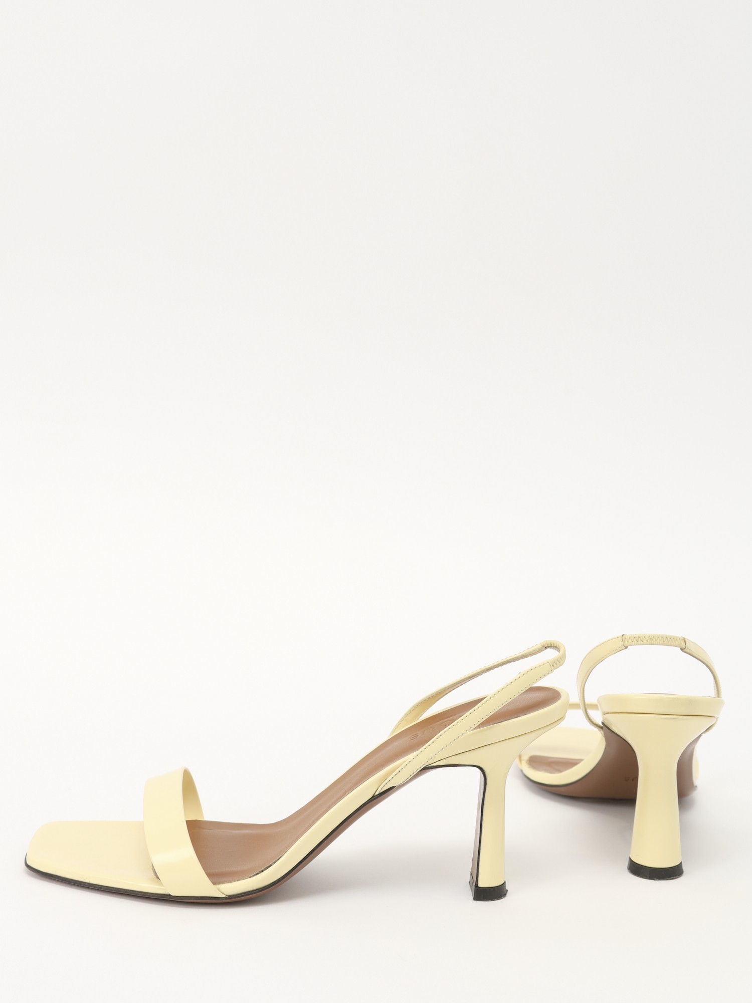 Neous Shoes 38.5 3