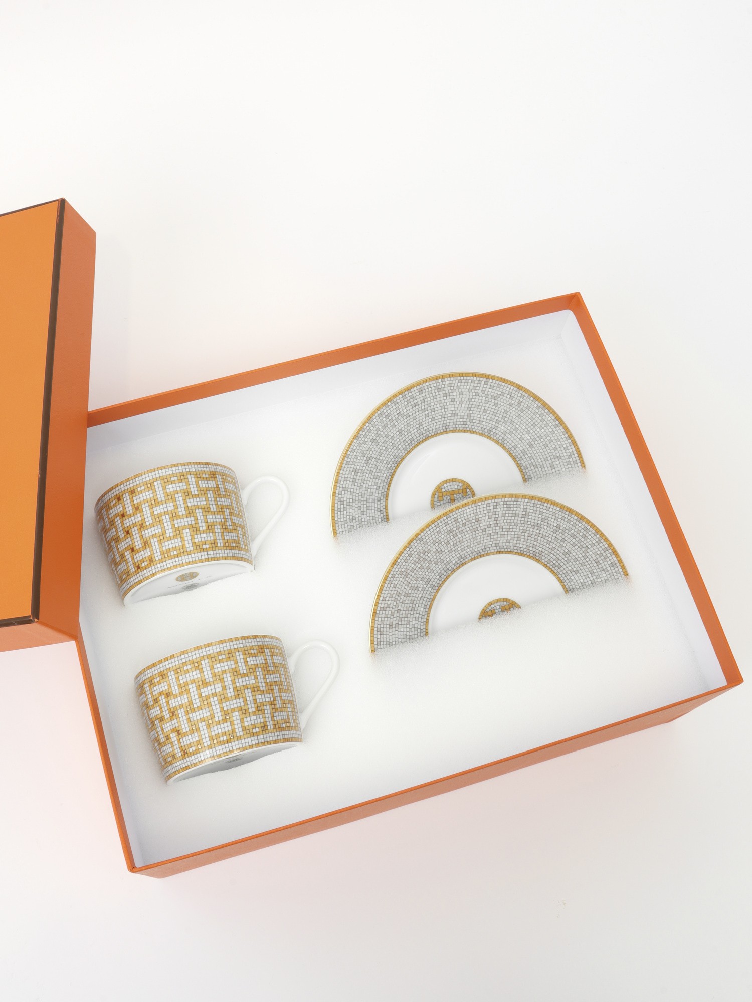 Hermes Set of cups 1