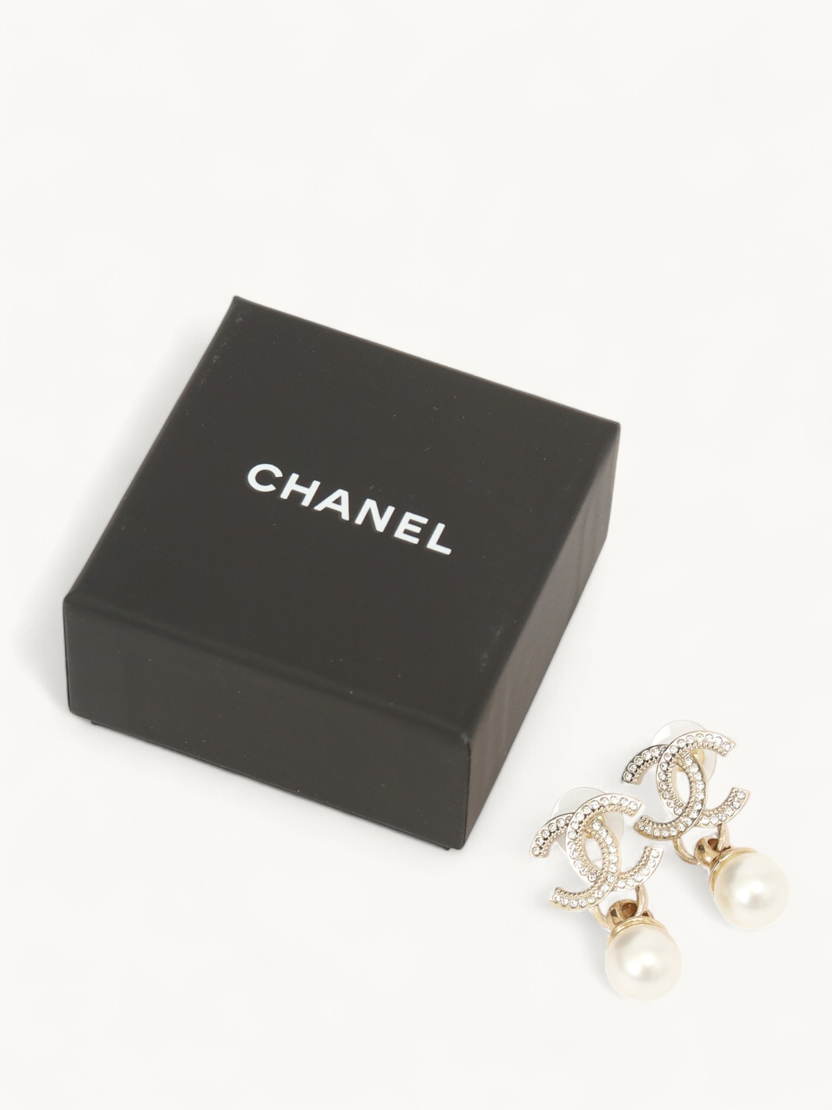 Chanel Earrings 3