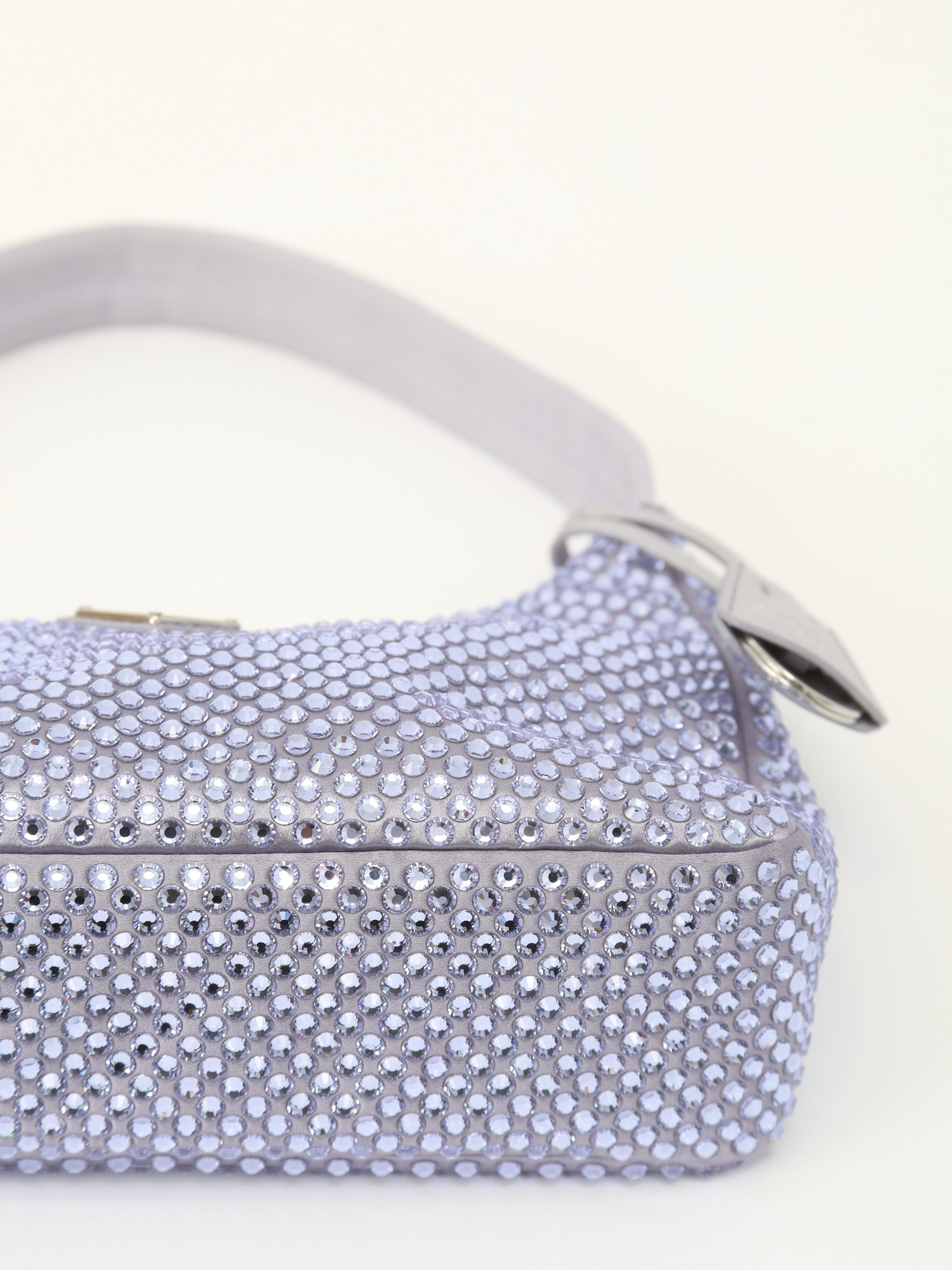 Prada Re-Edition 2000 9