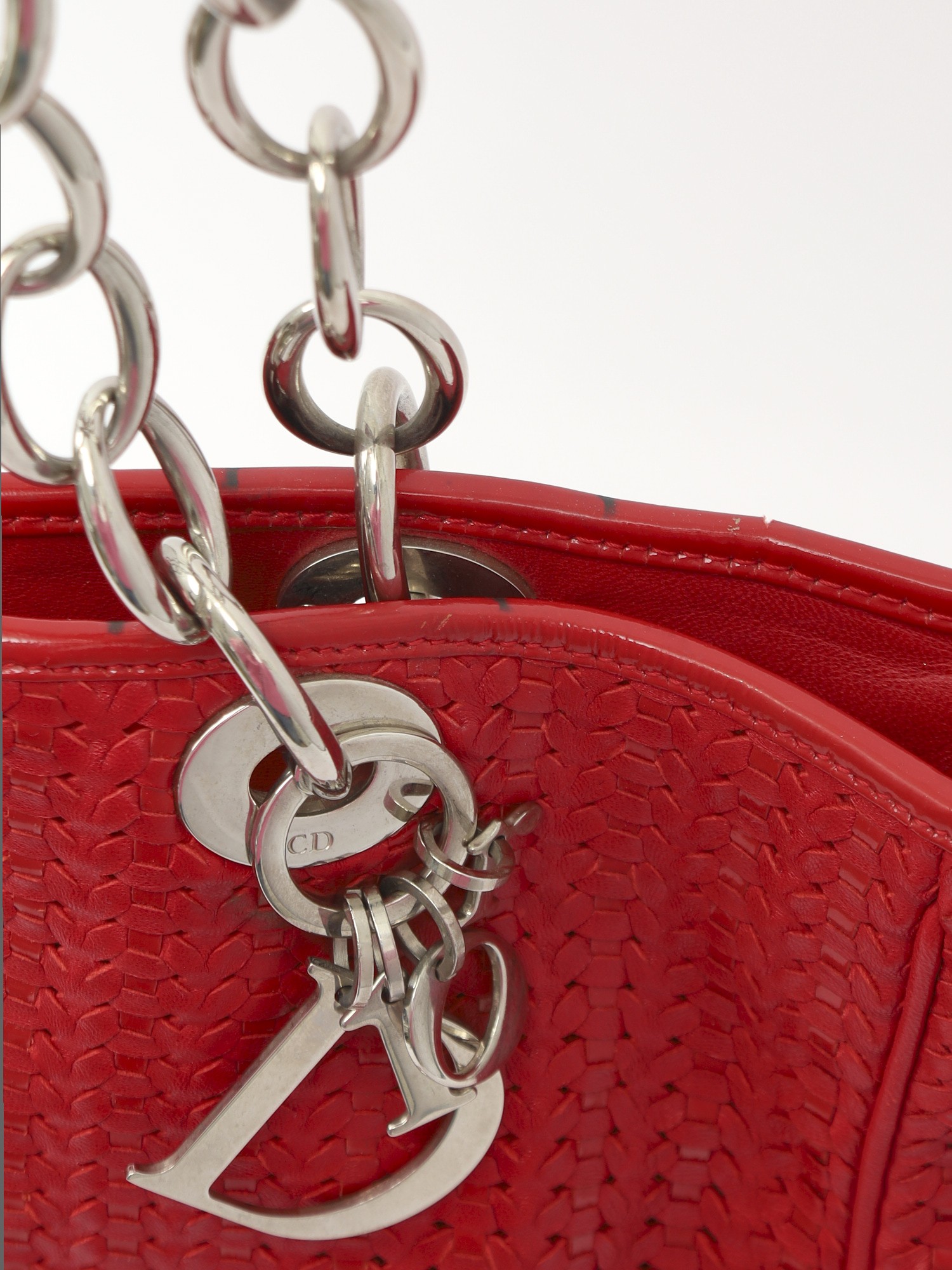 Christian Dior Avenue  7