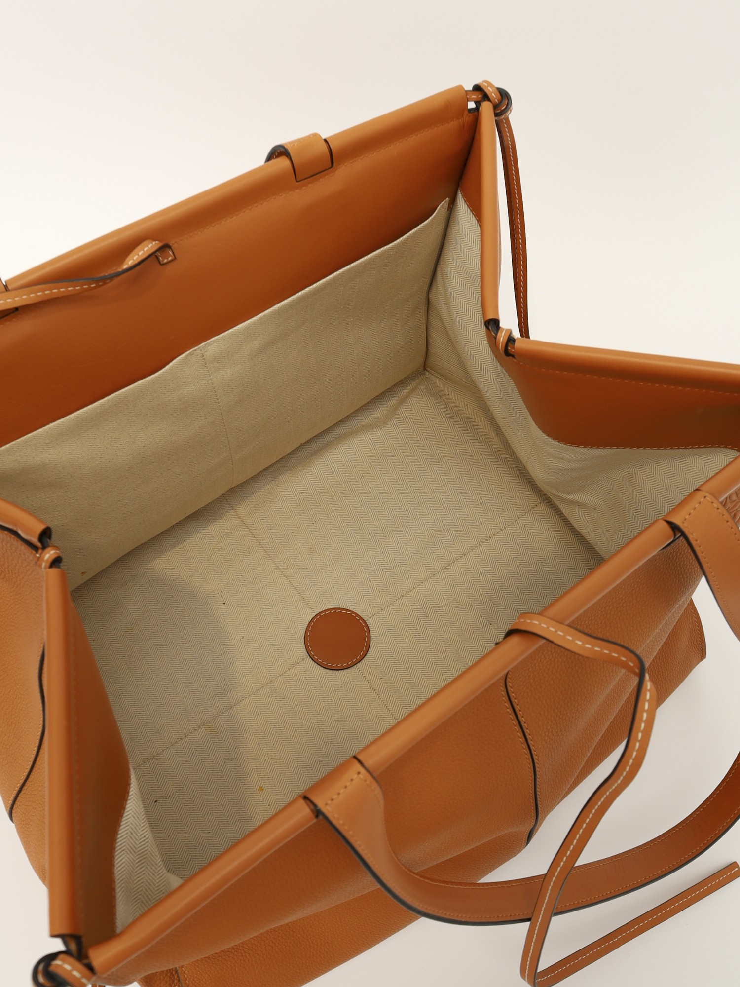 Loewe Cushion 9