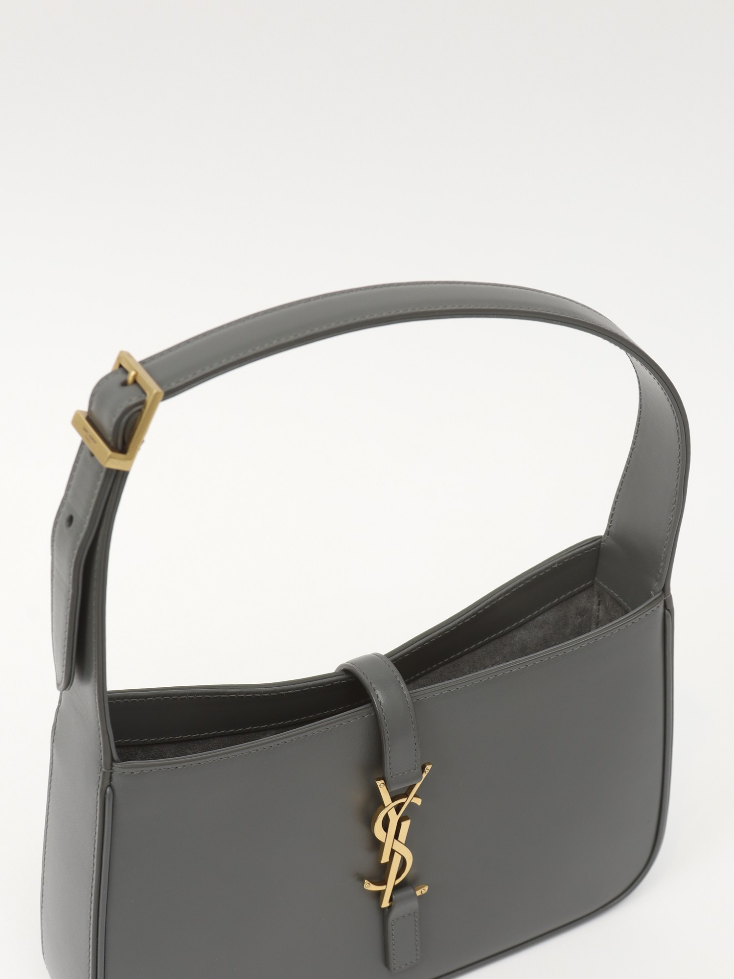 Saint Laurent Le 5 A 7 5