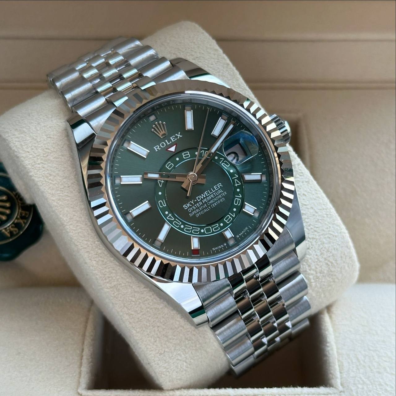 Rolex Sky-Dweller 2