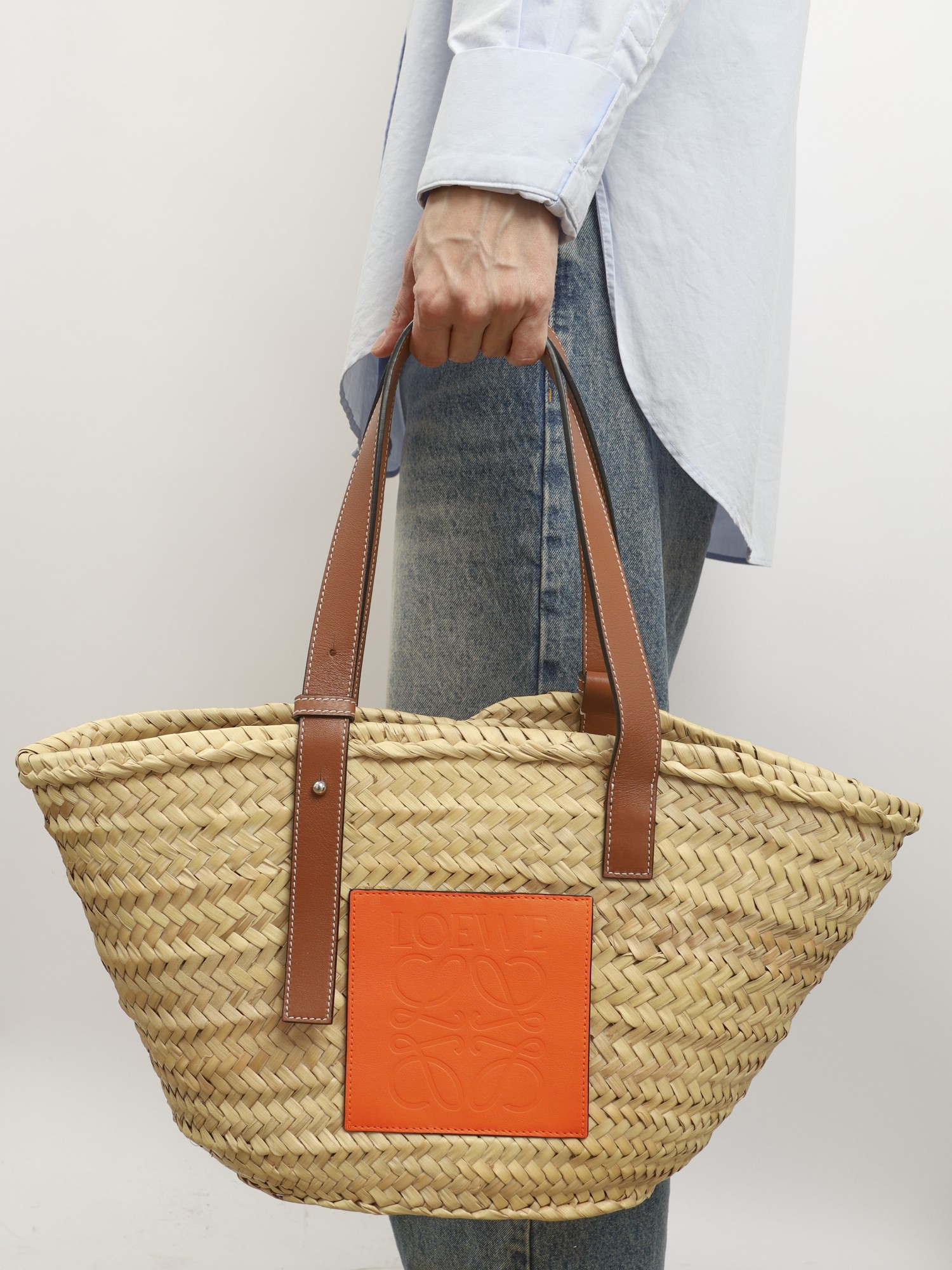 Loewe Raffia Bag  1