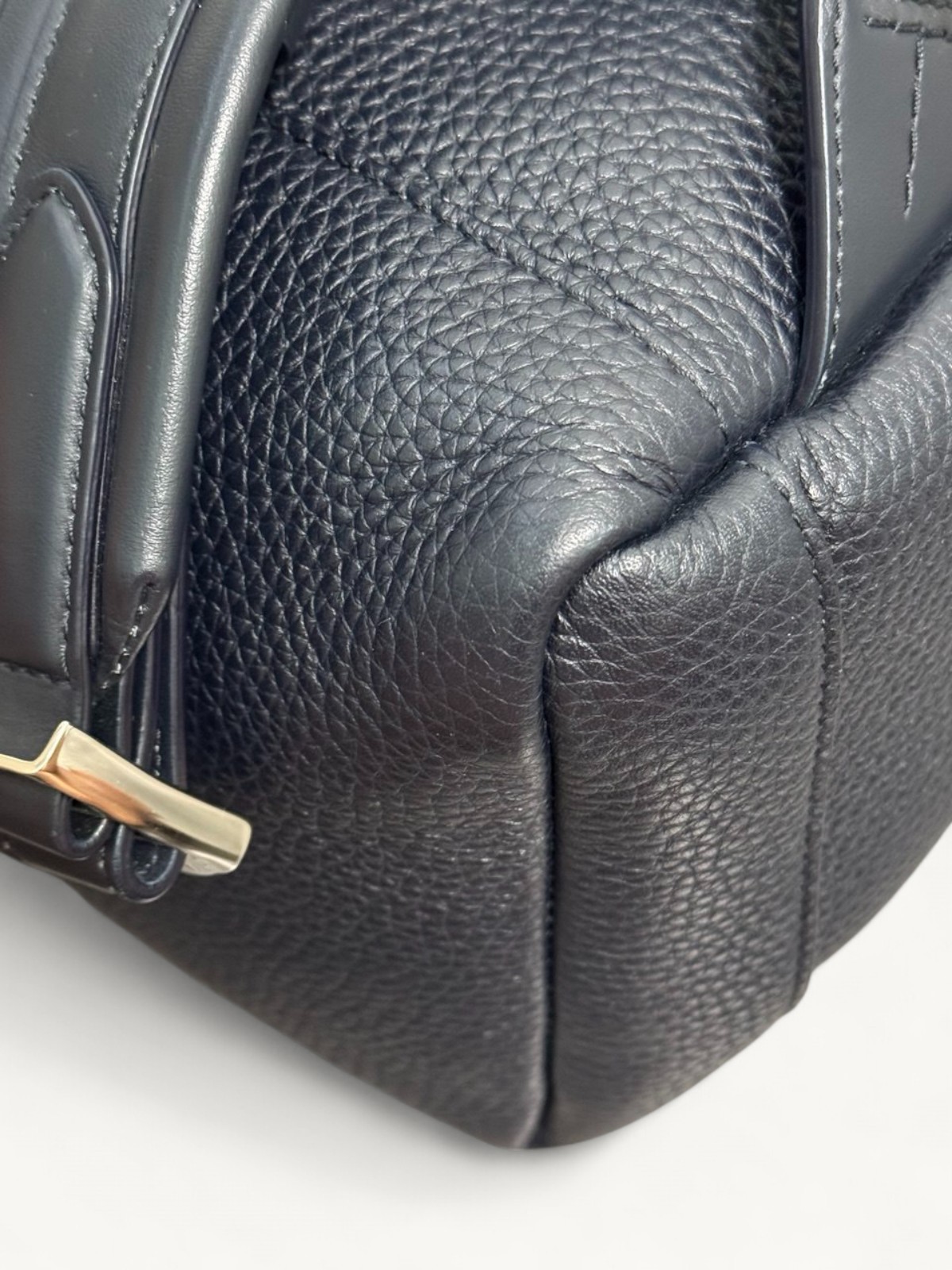 Tom Ford Buckley 7