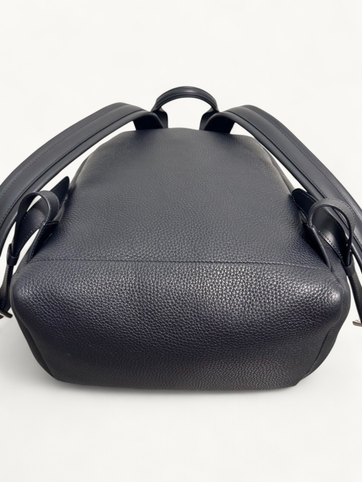 Tom Ford Buckley 6