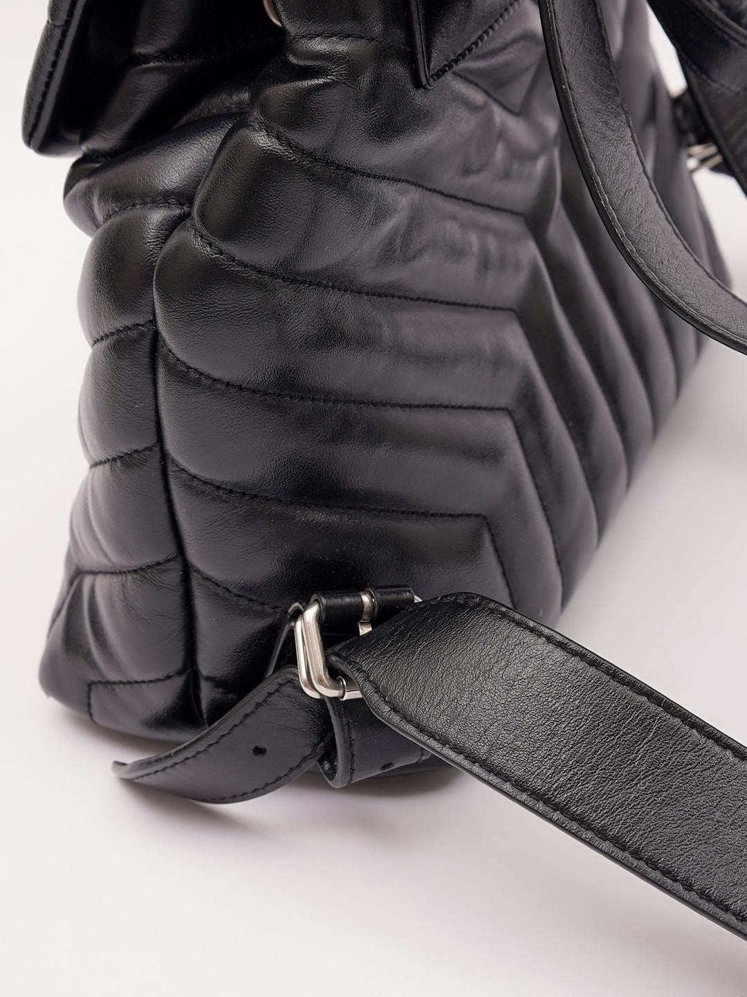 Saint Laurent Loulou  6