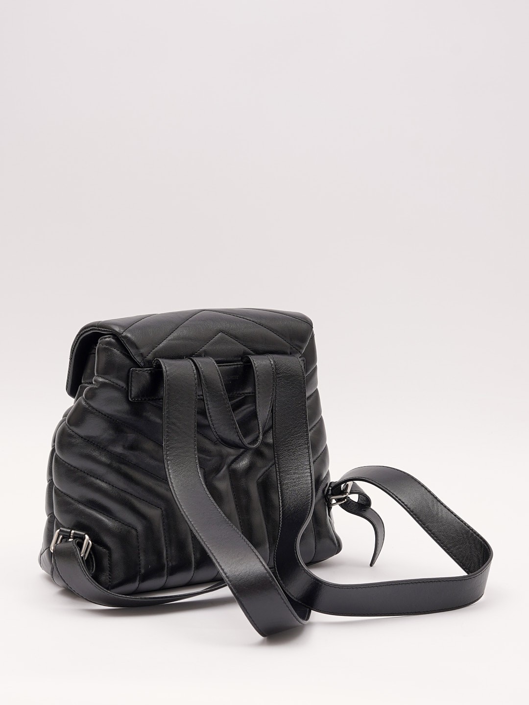 Saint Laurent Loulou  3
