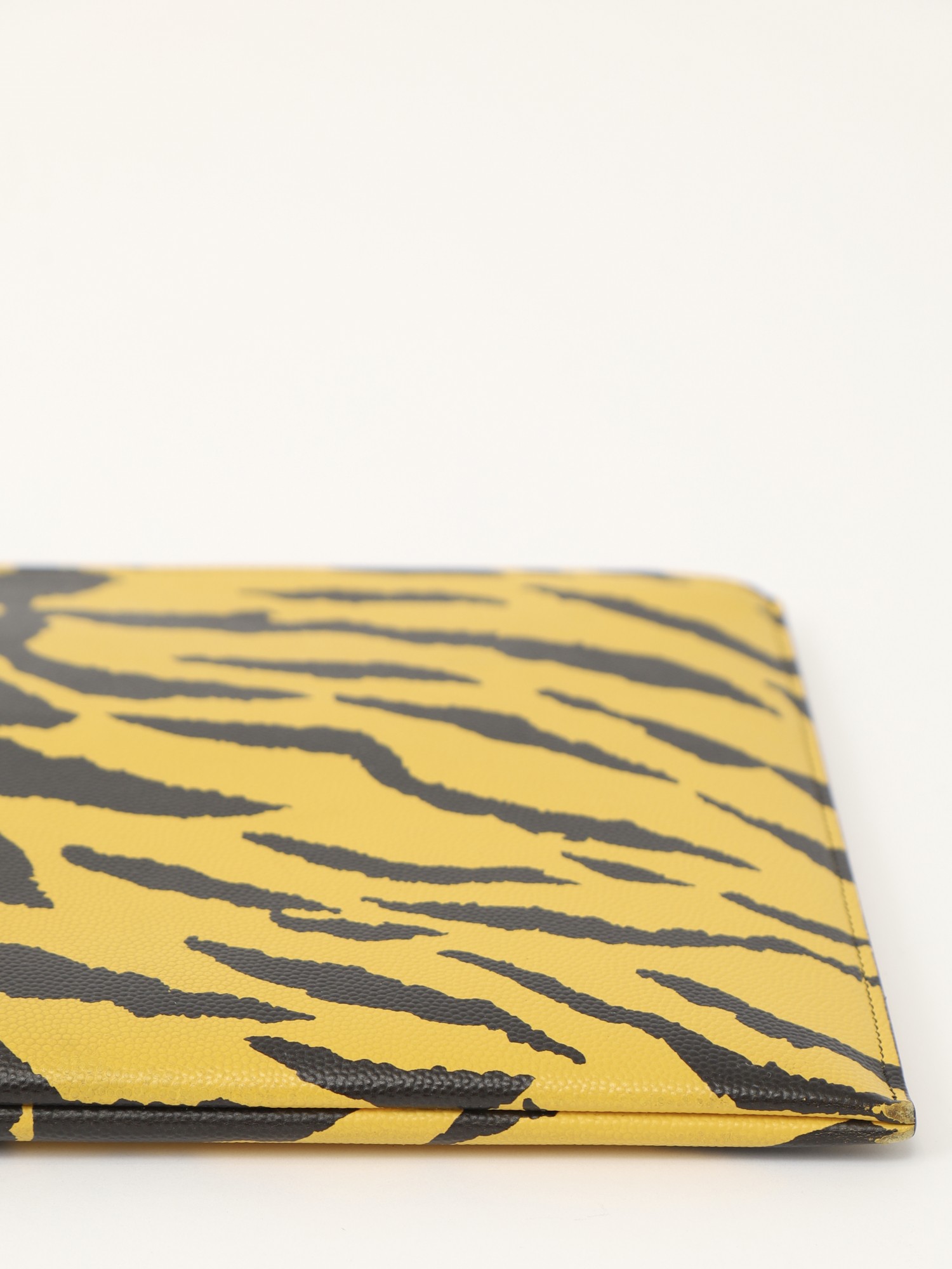 Saint Laurent Case  7