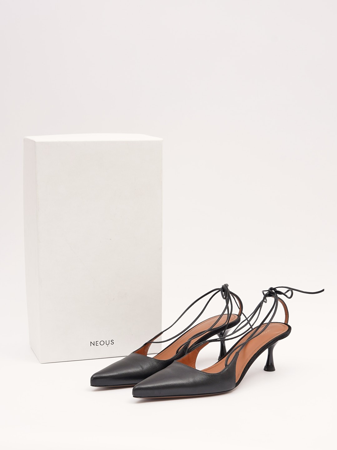 Neous Shoes 38 2