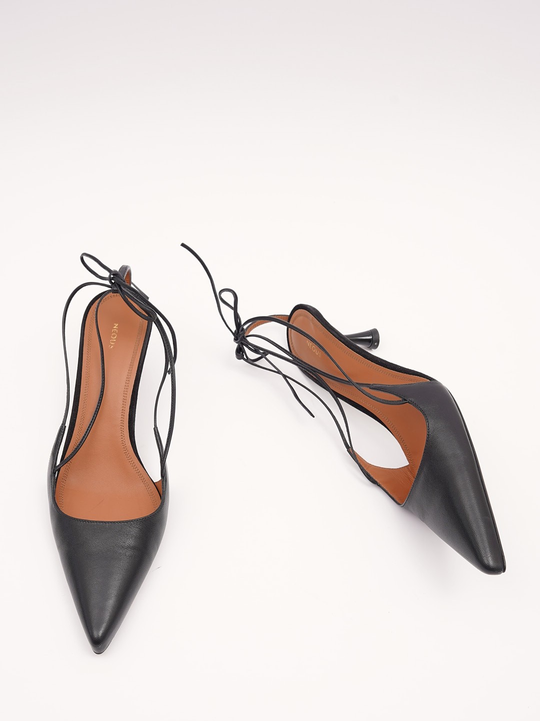Neous Shoes 38 6