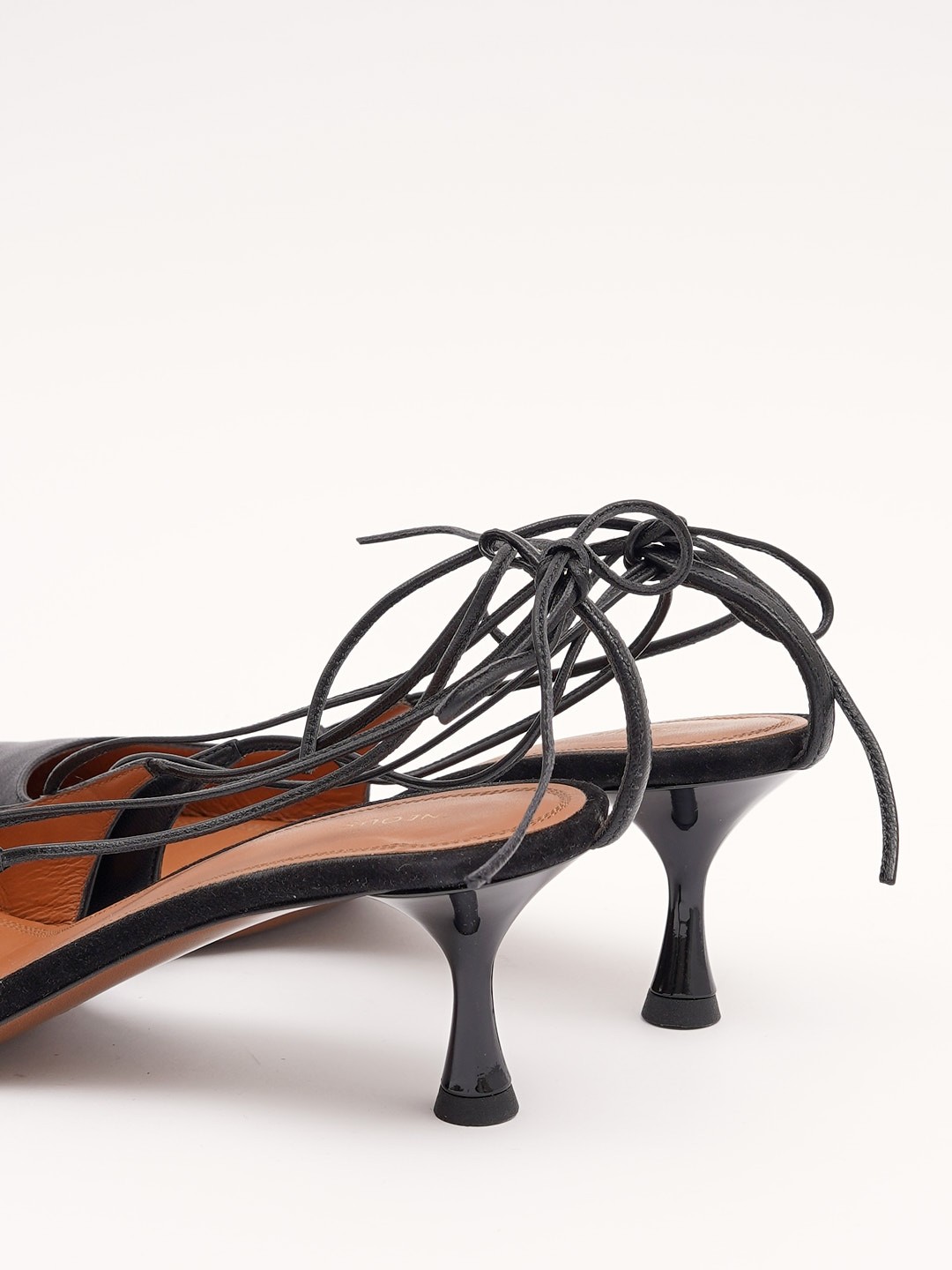 Neous Shoes 38 9