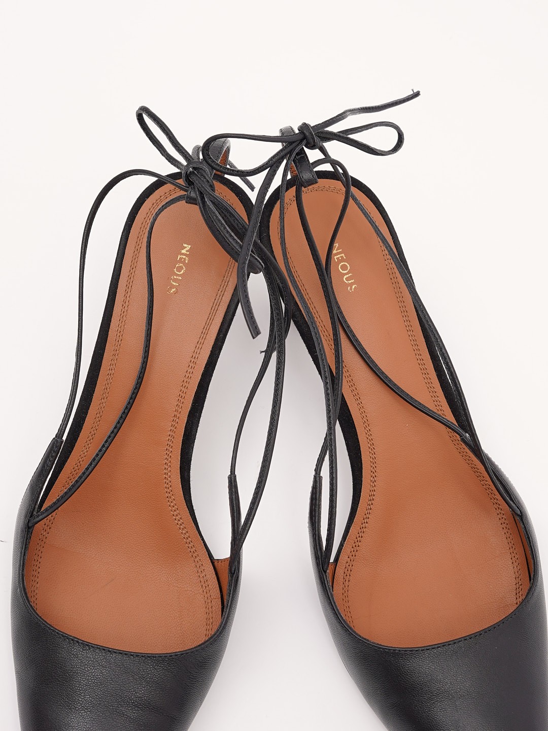 Neous Shoes 38 8