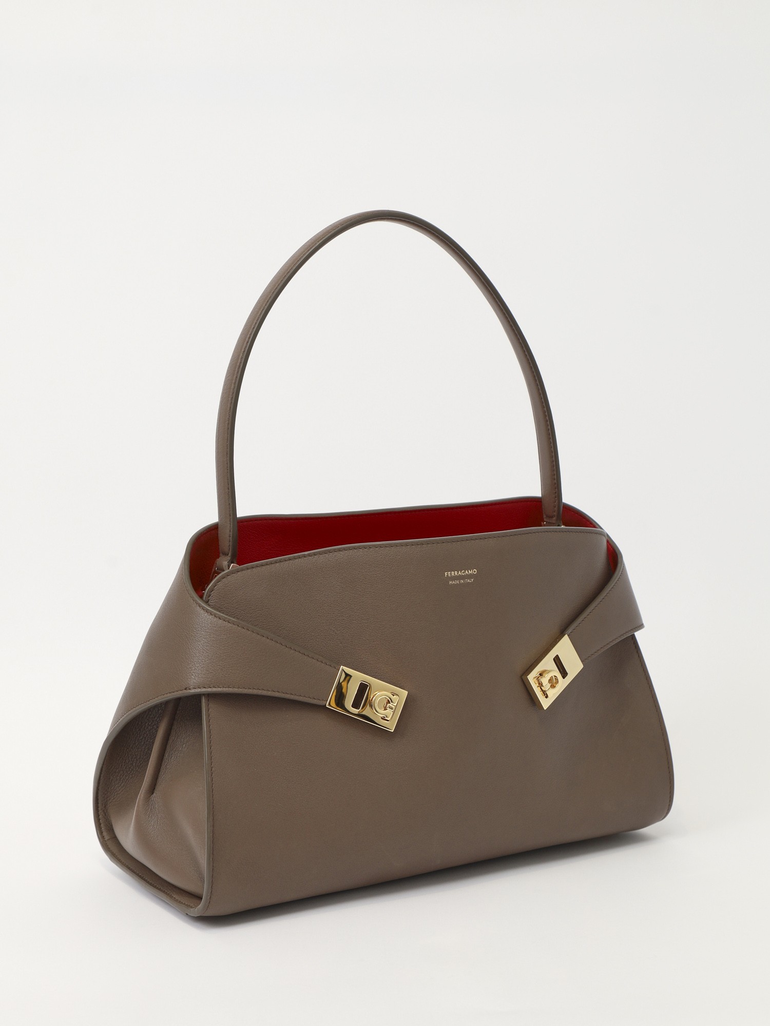 Salvatore Ferragamo Hug 2