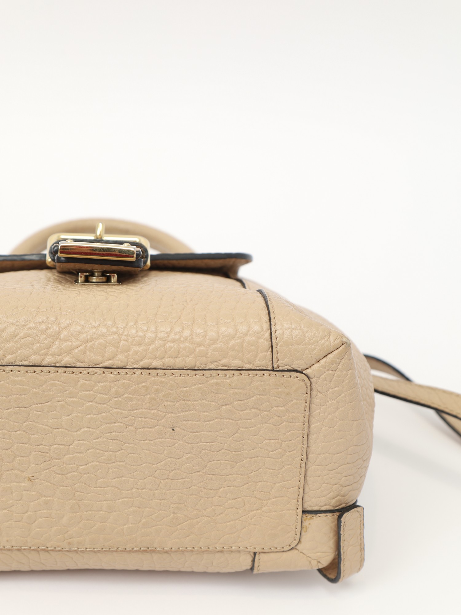 Burberry Belmont 10