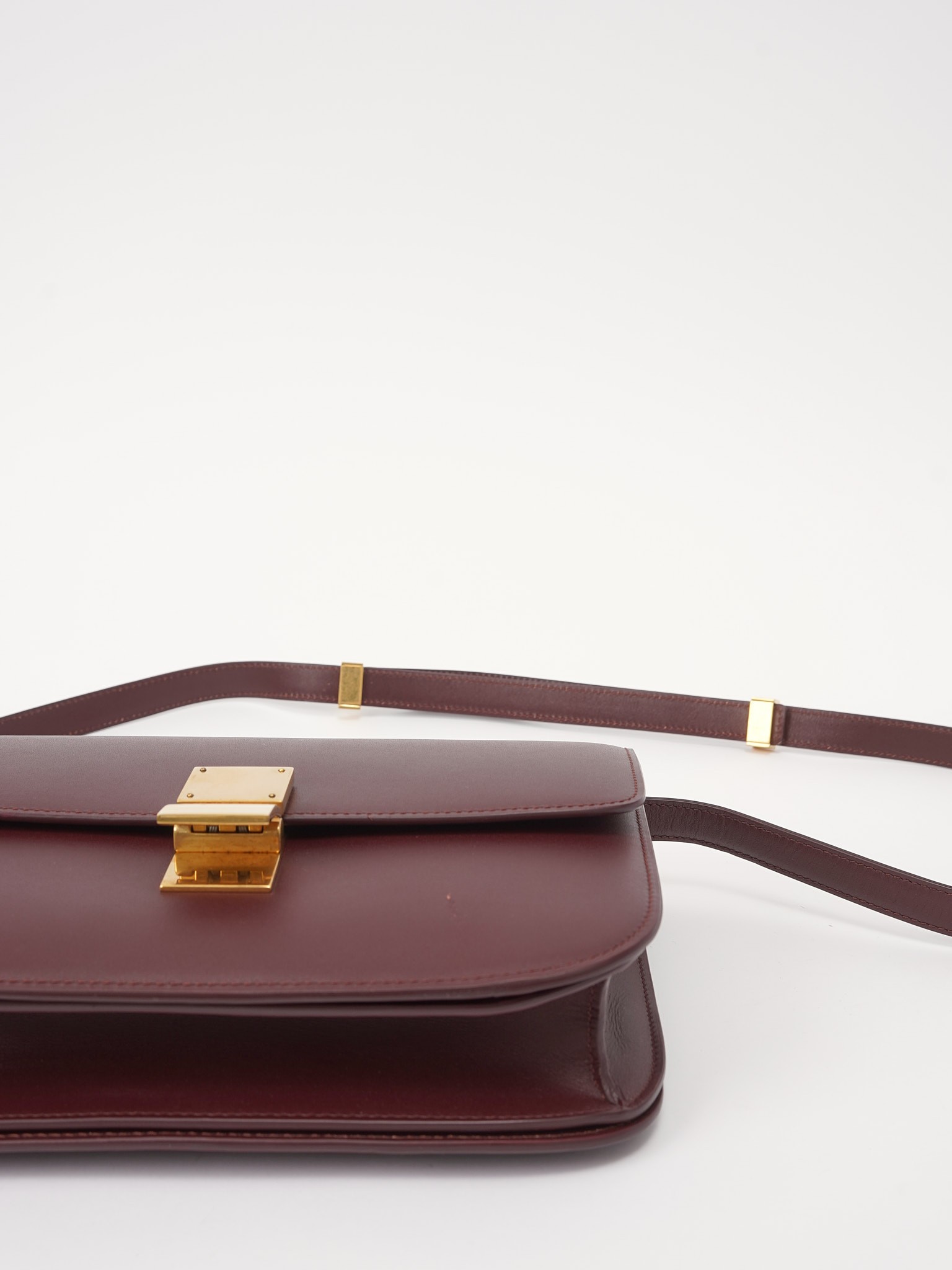 Celine Classic 10