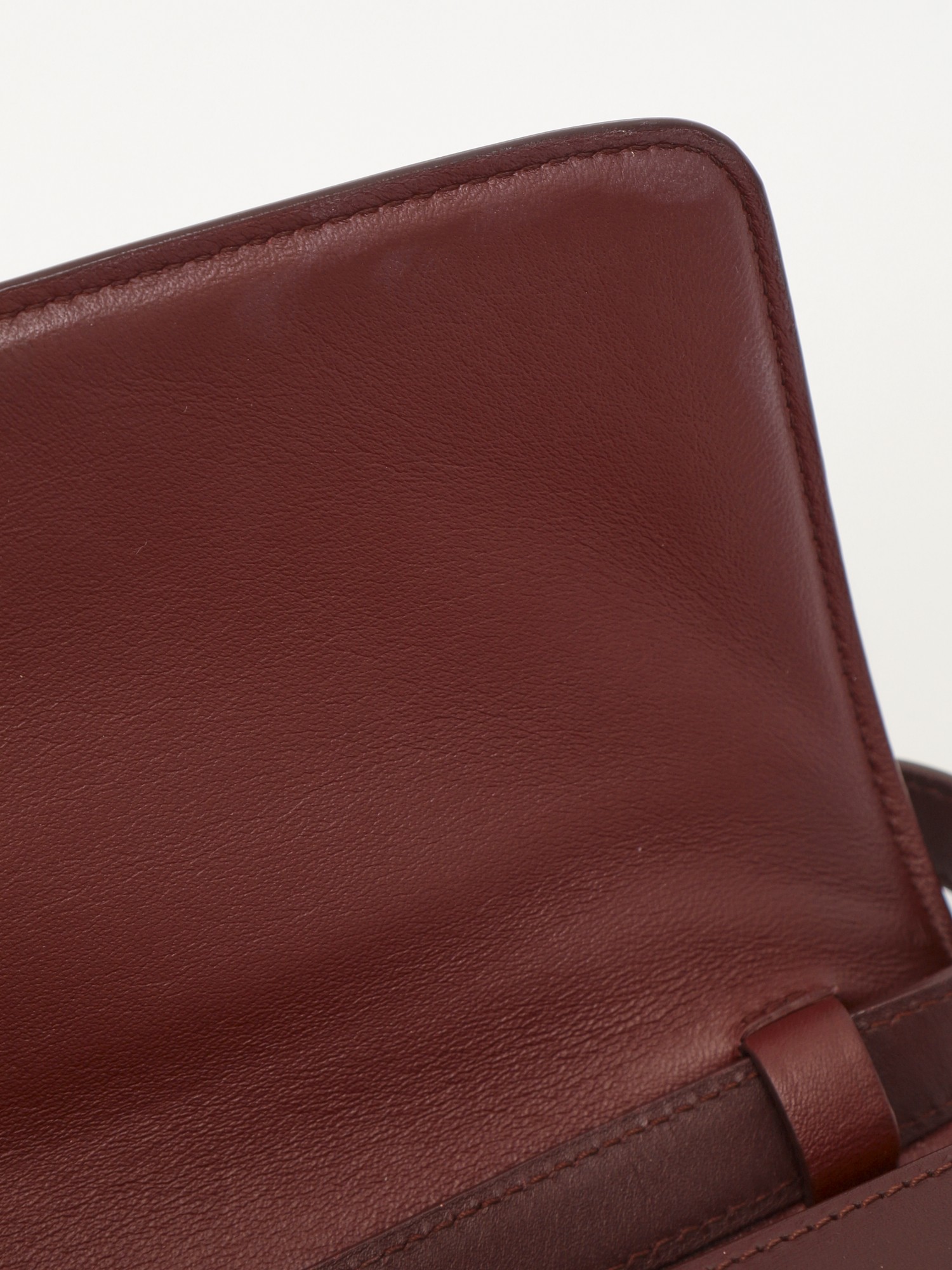 Celine Classic 9