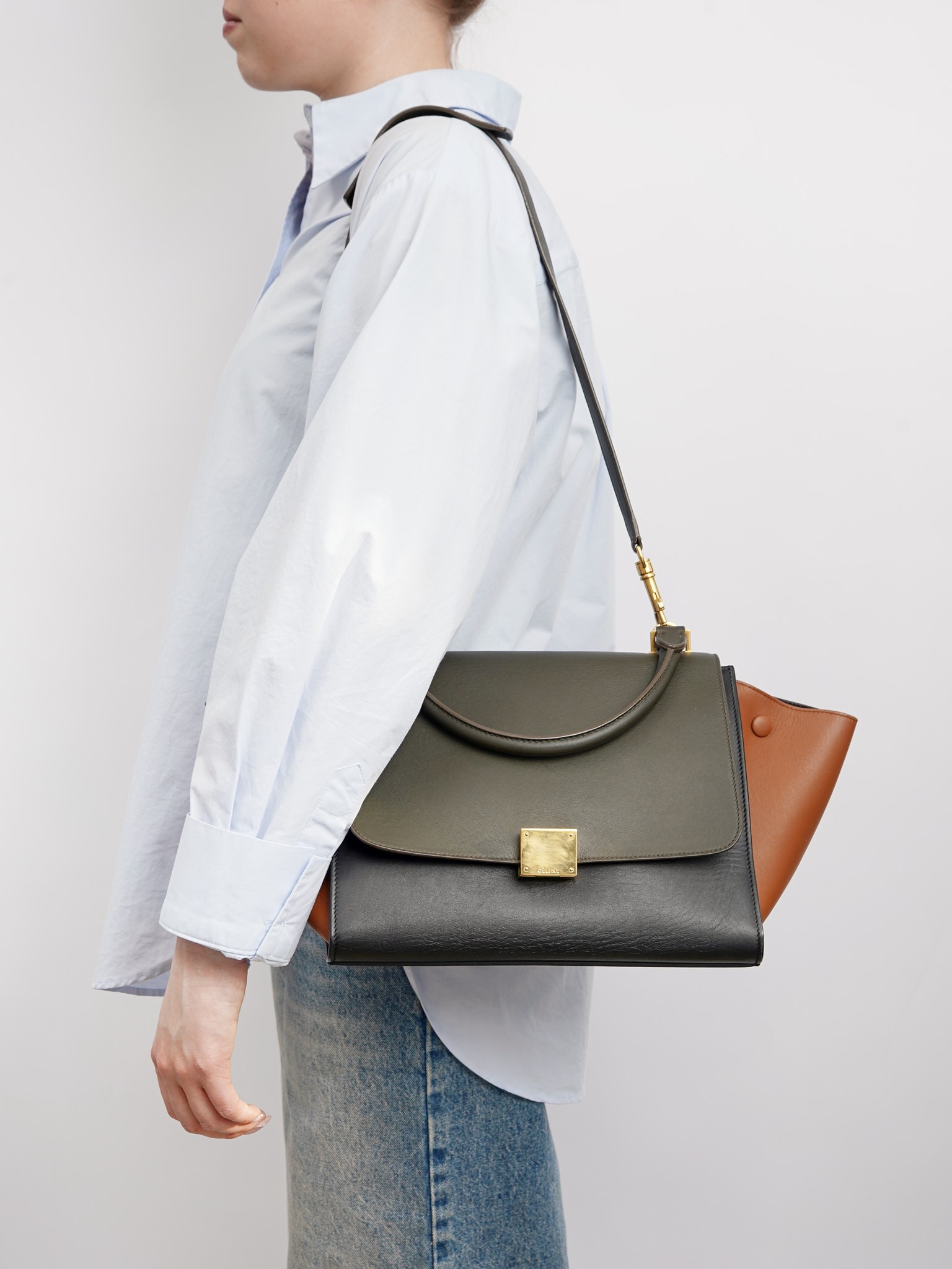 Celine Trapeze 1
