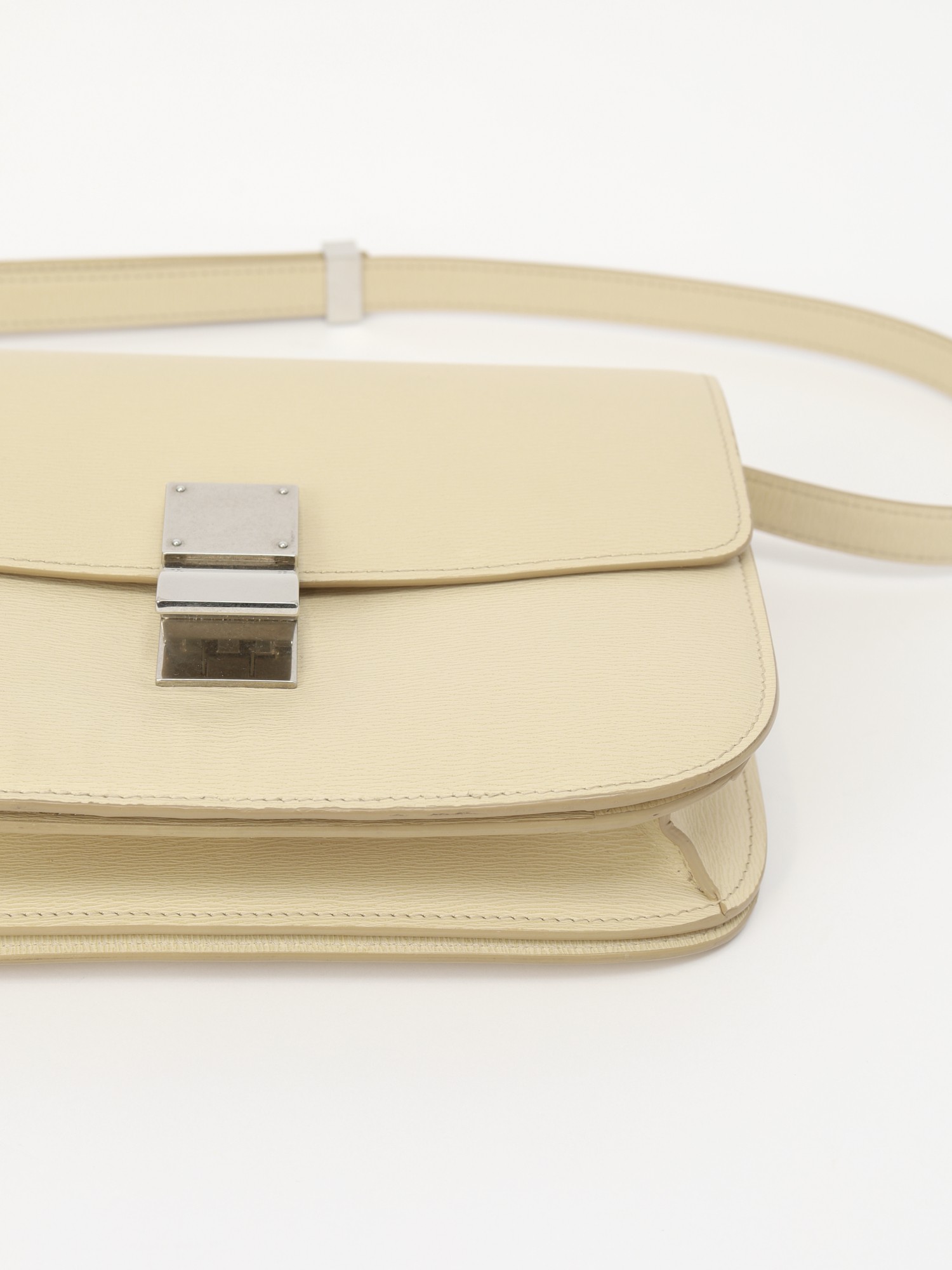 Celine Classic 7