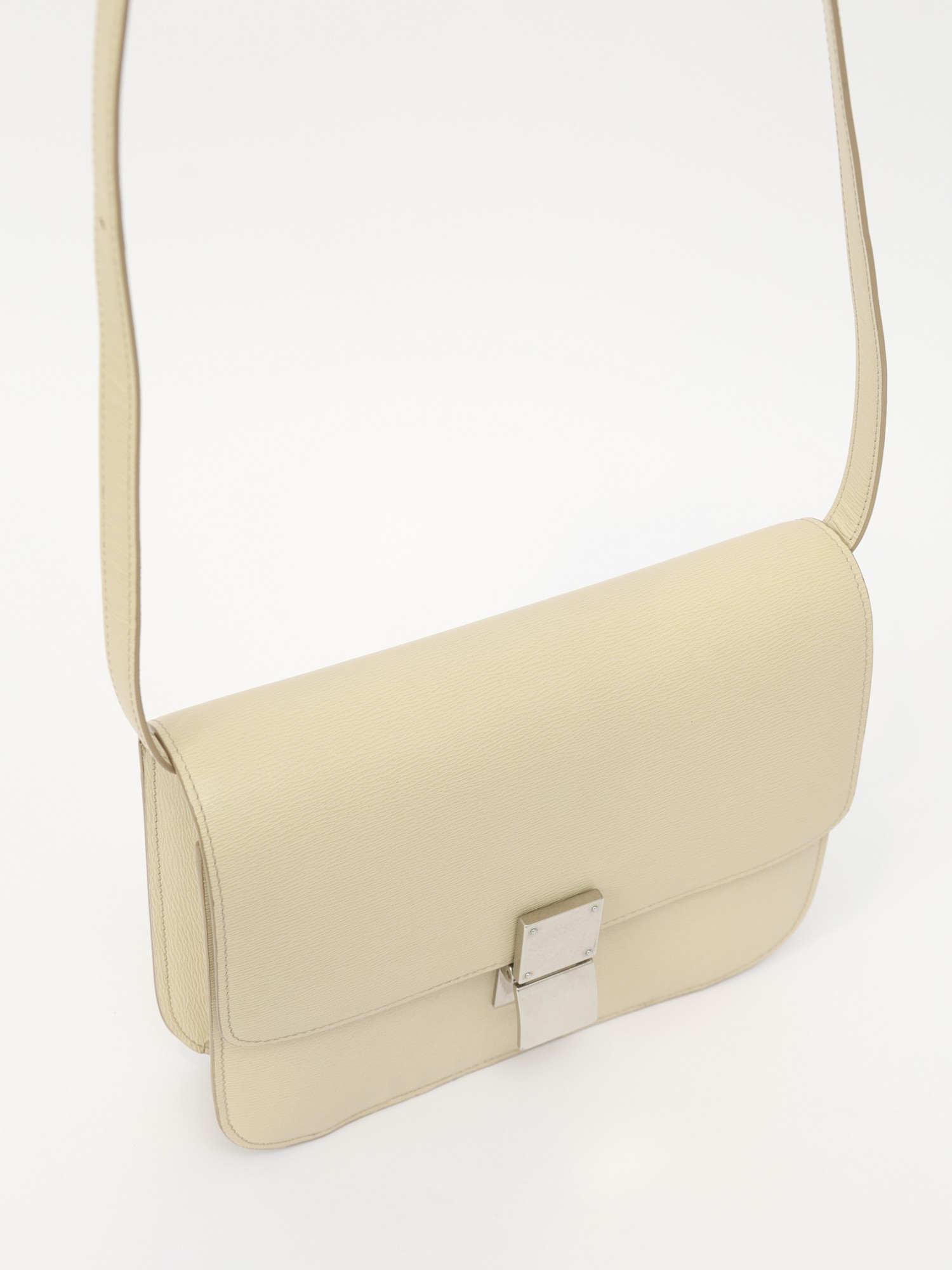 Celine Classic 5