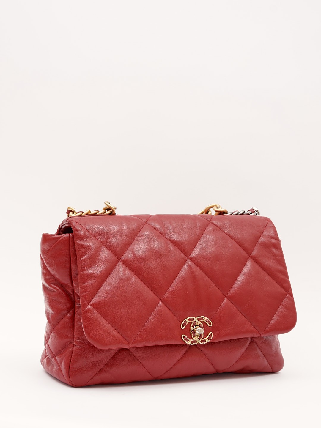 Chanel 19 2