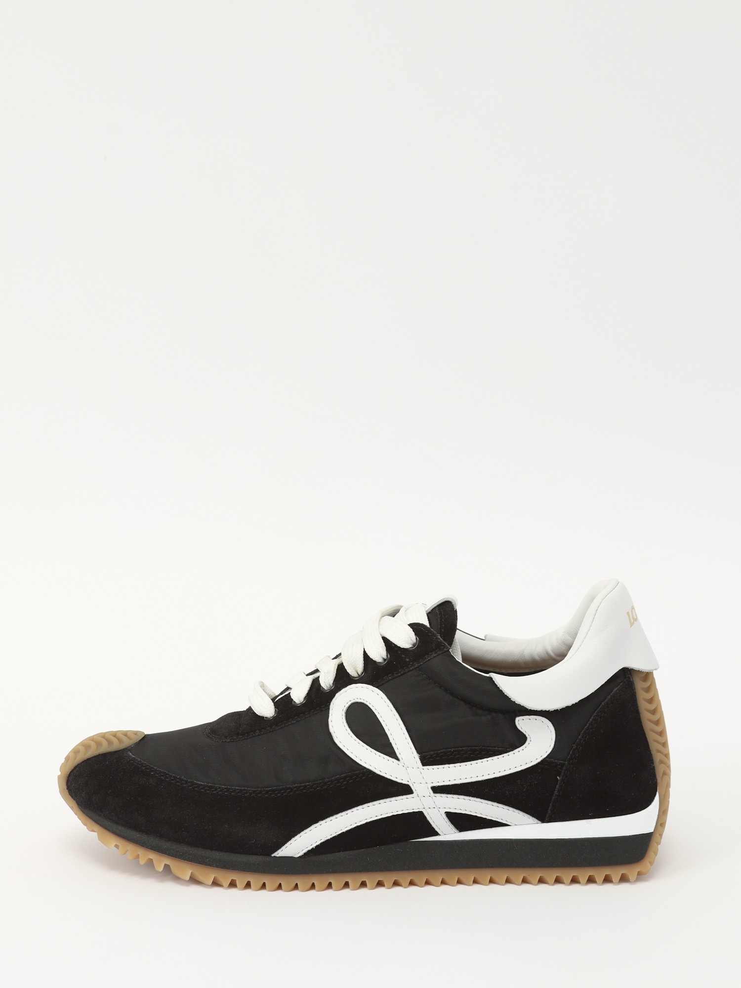 Loewe Flow Runner 38 1