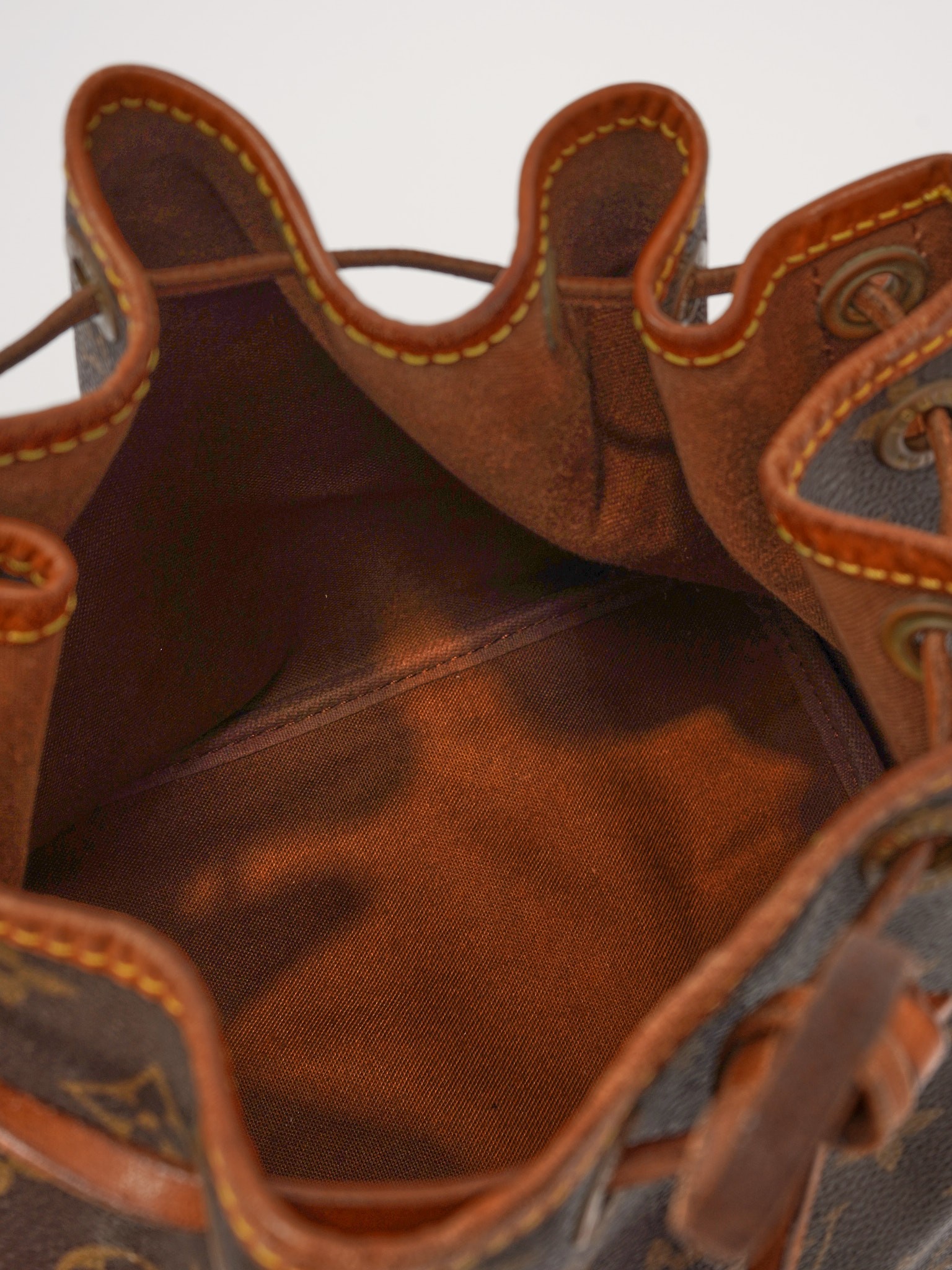 Louis Vuitton Noe 9
