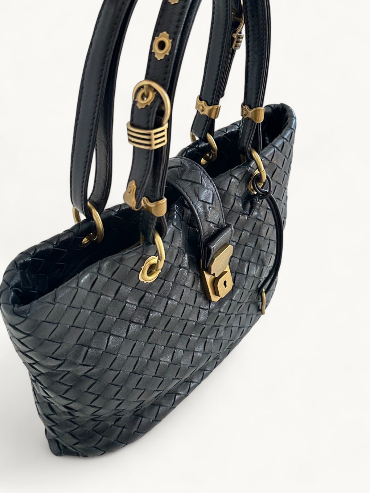 Bottega Veneta Capri 1