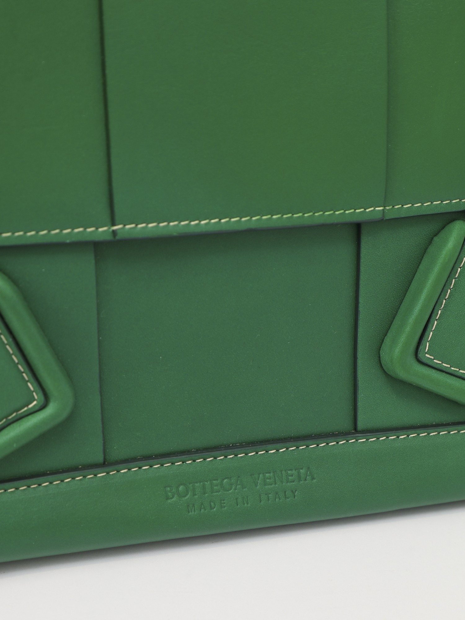 Bottega Veneta Arco  5