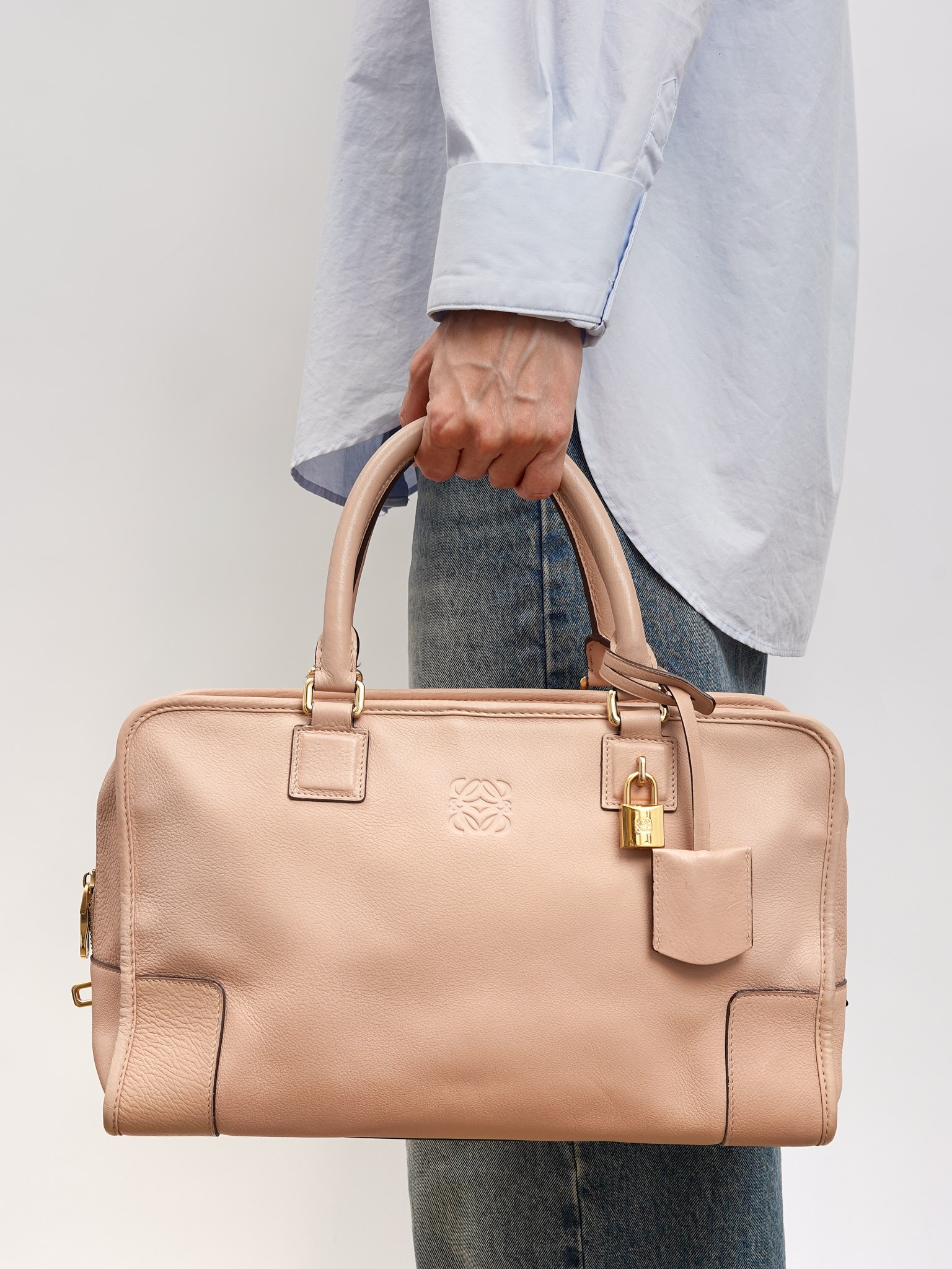 Loewe Amazona 1
