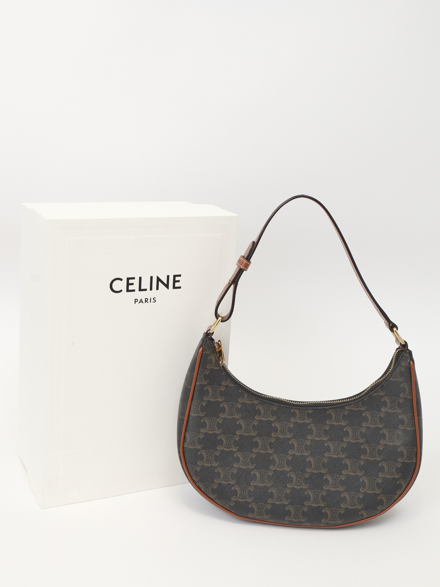 Celine Ava 8