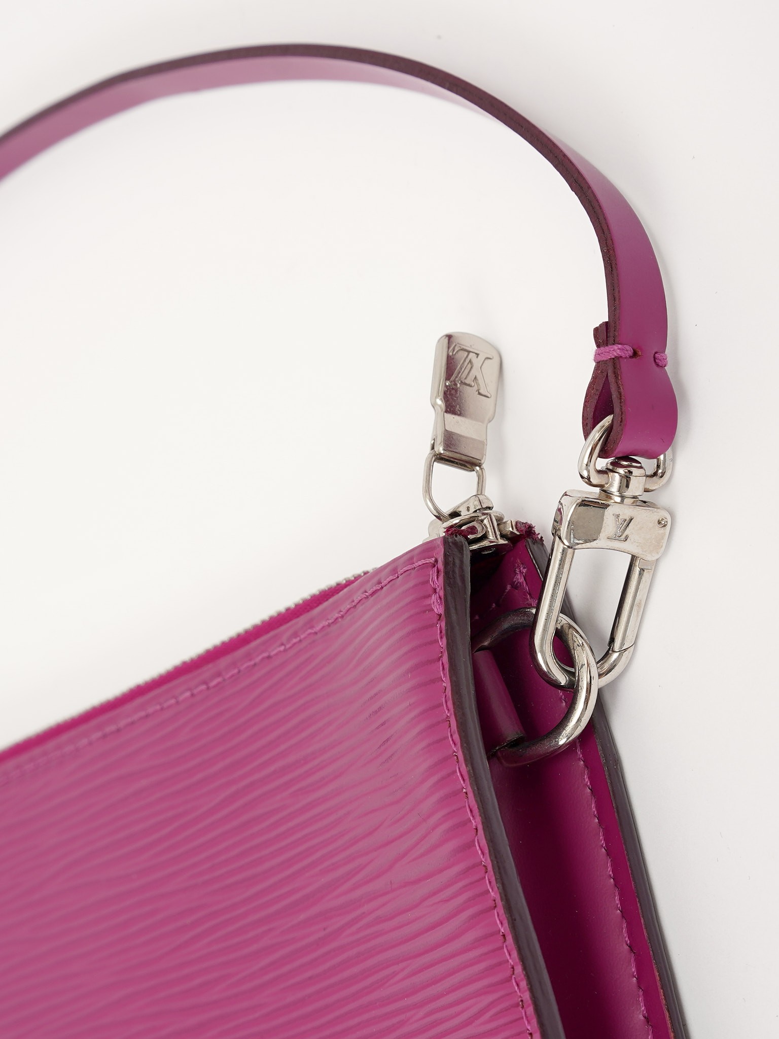 Louis Vuitton Pochette 5