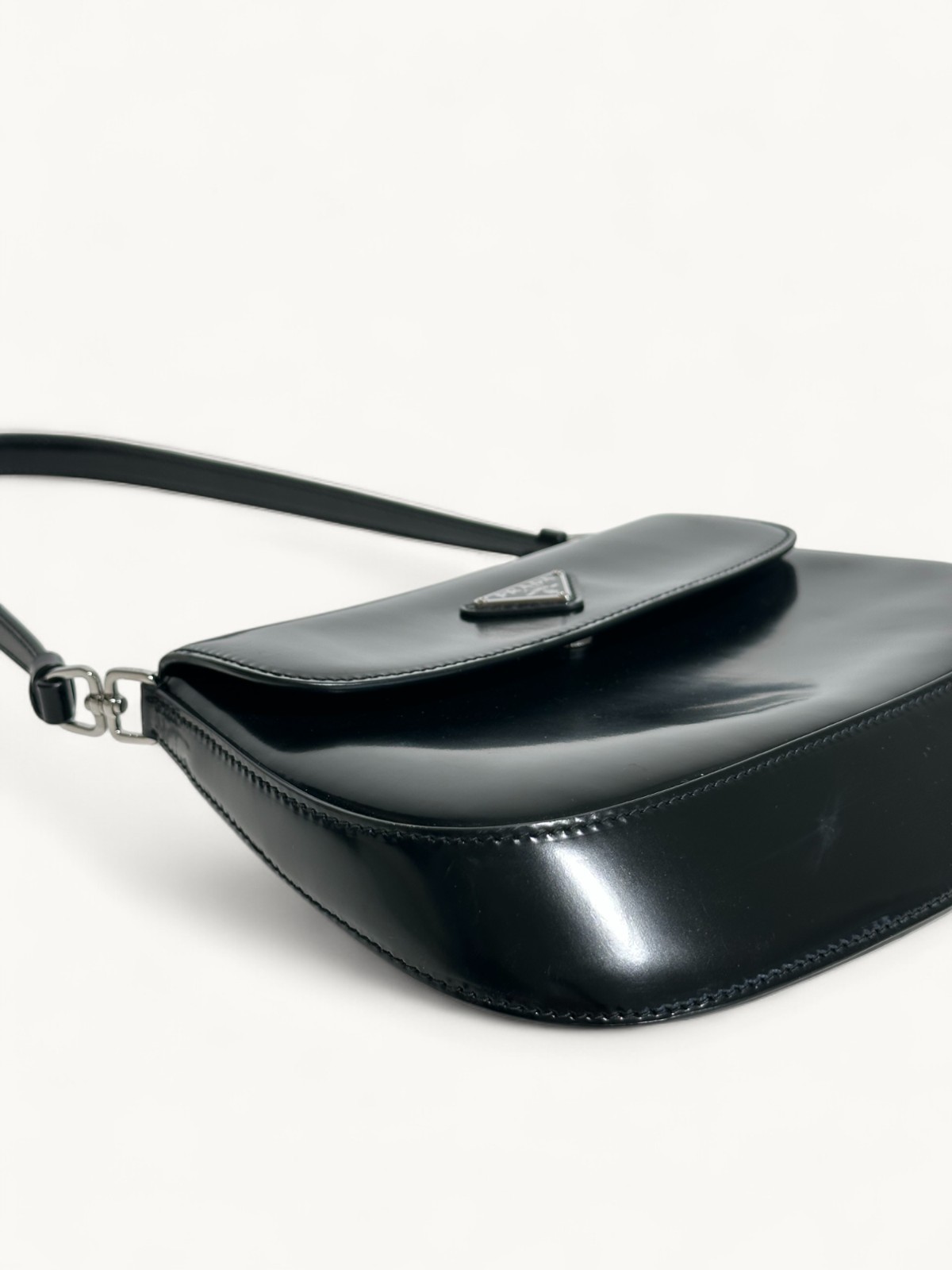 Prada Cleo 7