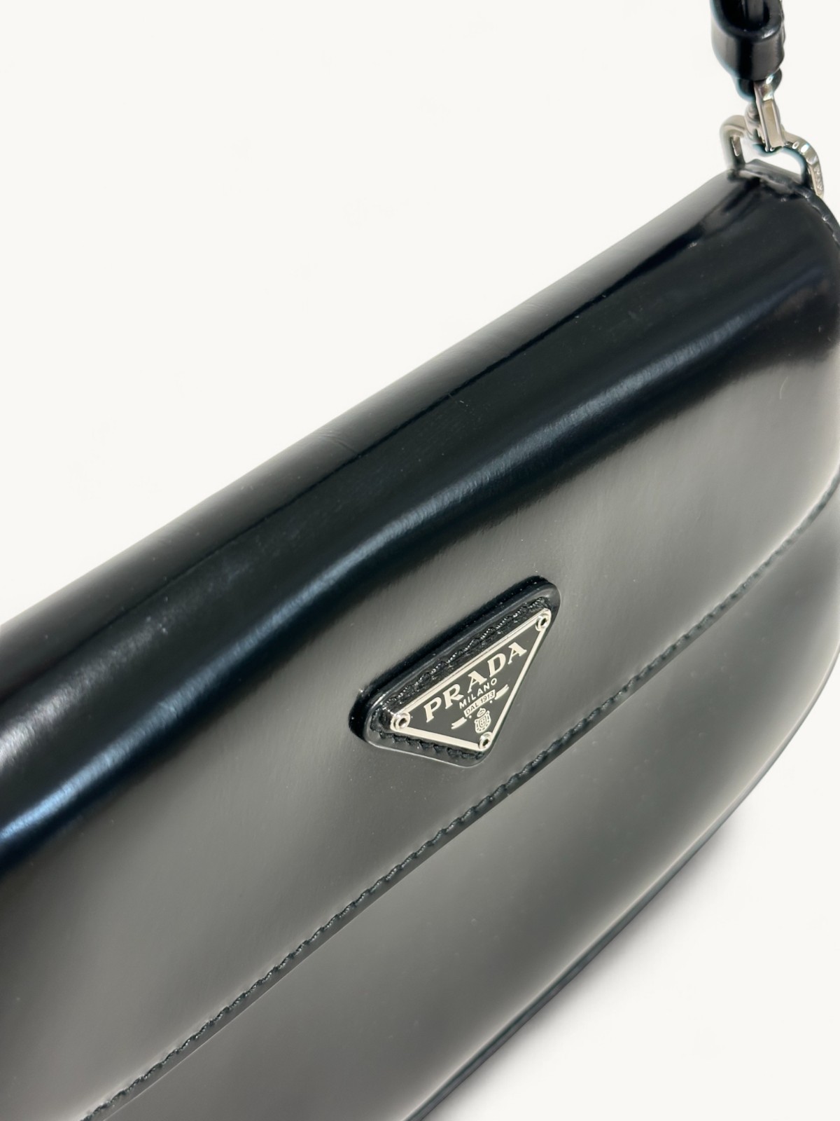 Prada Cleo 5
