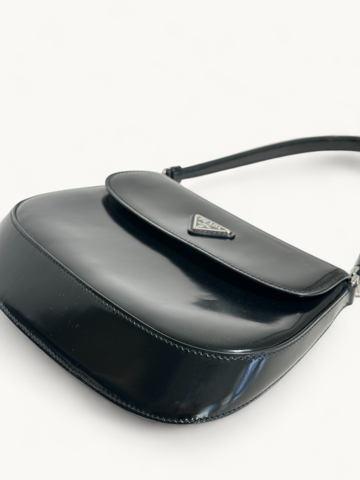 Prada Cleo 8