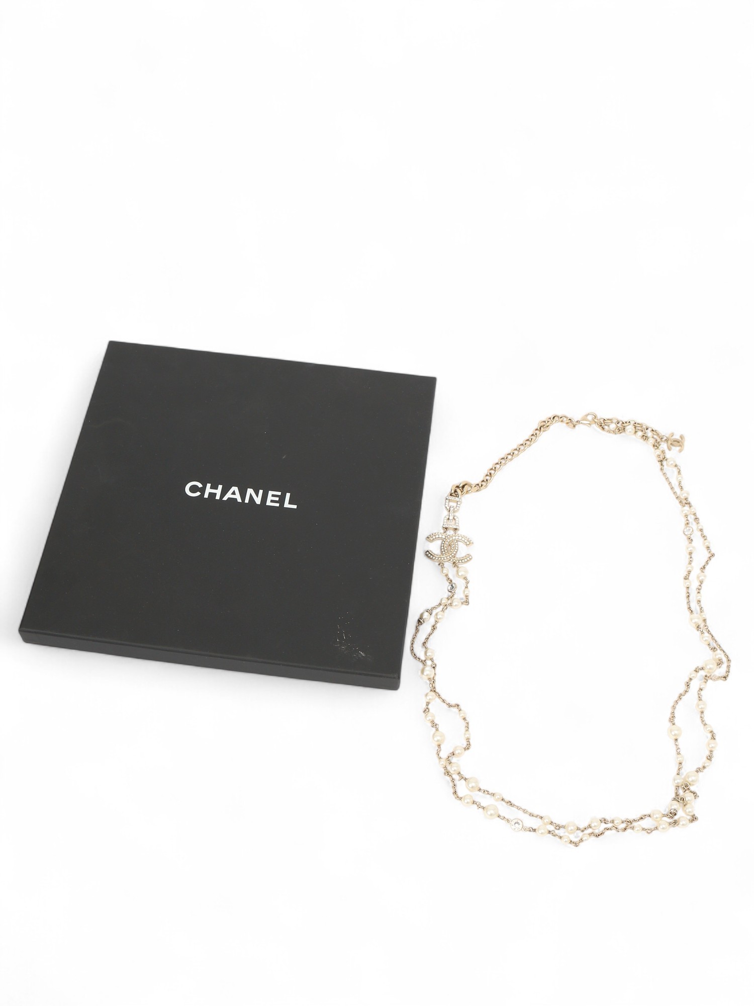 Chanel Necklace 5