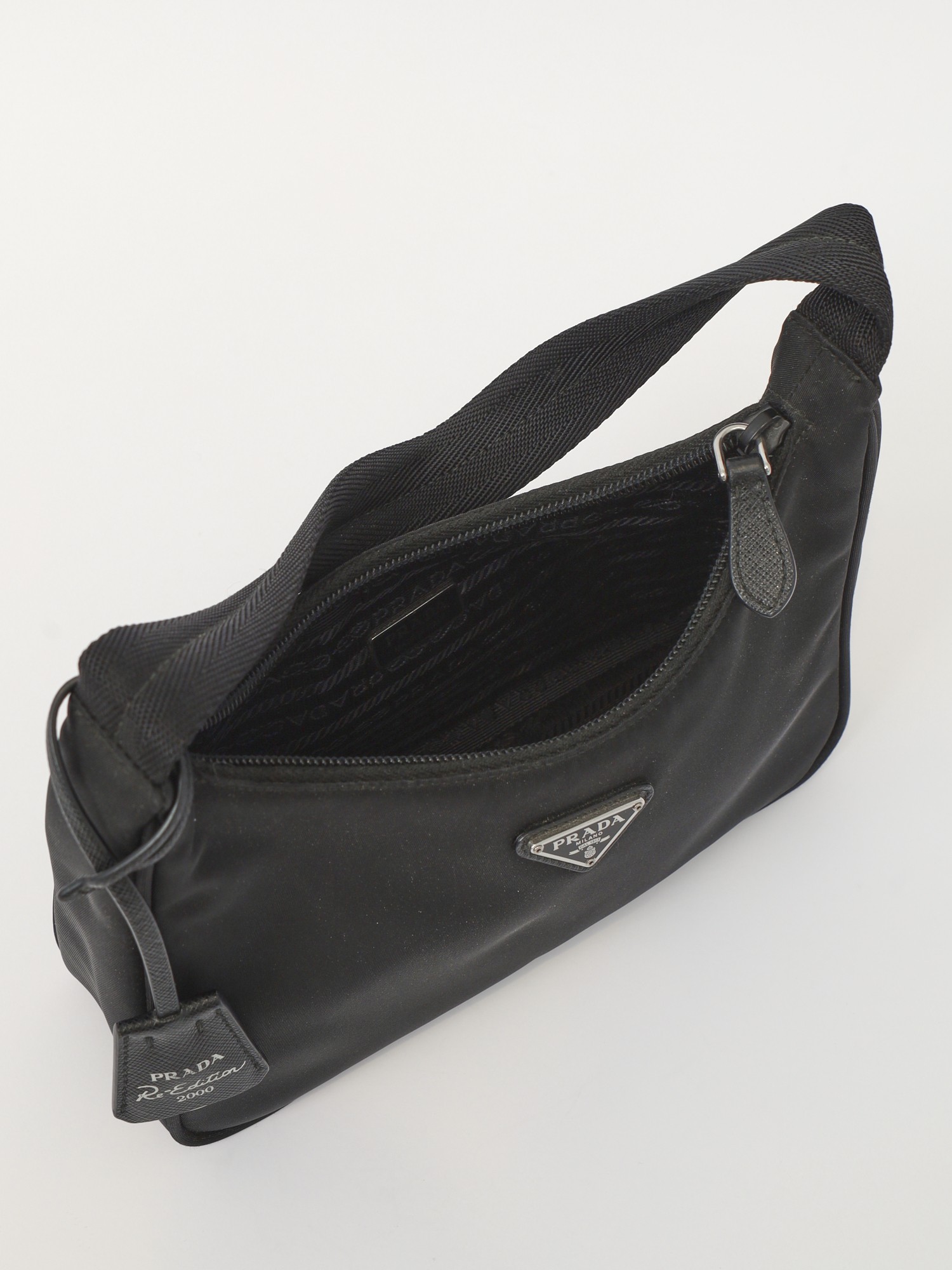 Prada Re-Edition 2000 9