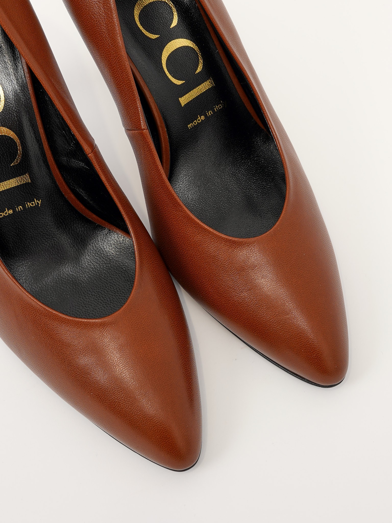 Gucci Shoes 38.5 6