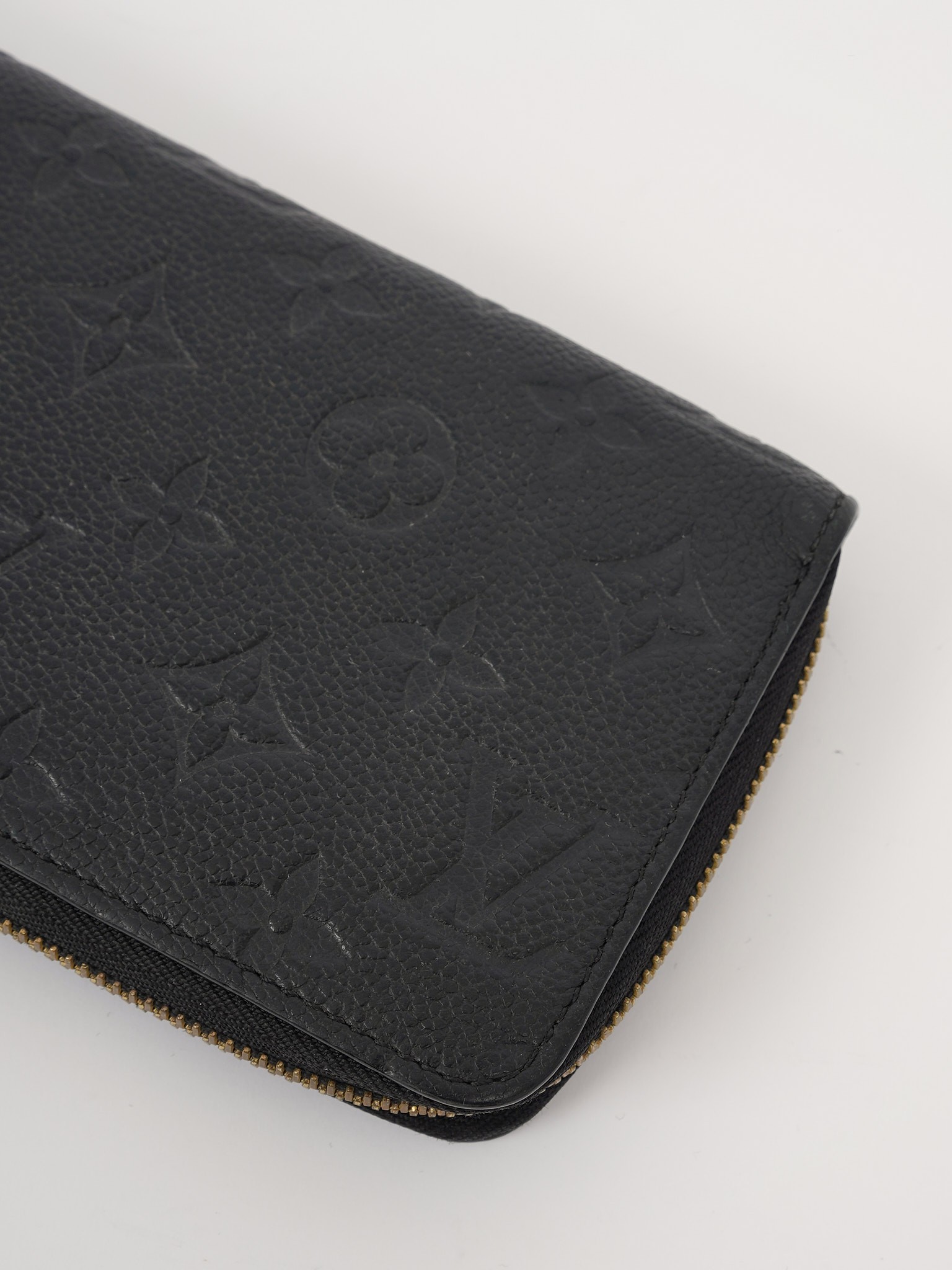 Louis Vuitton Wallet 4