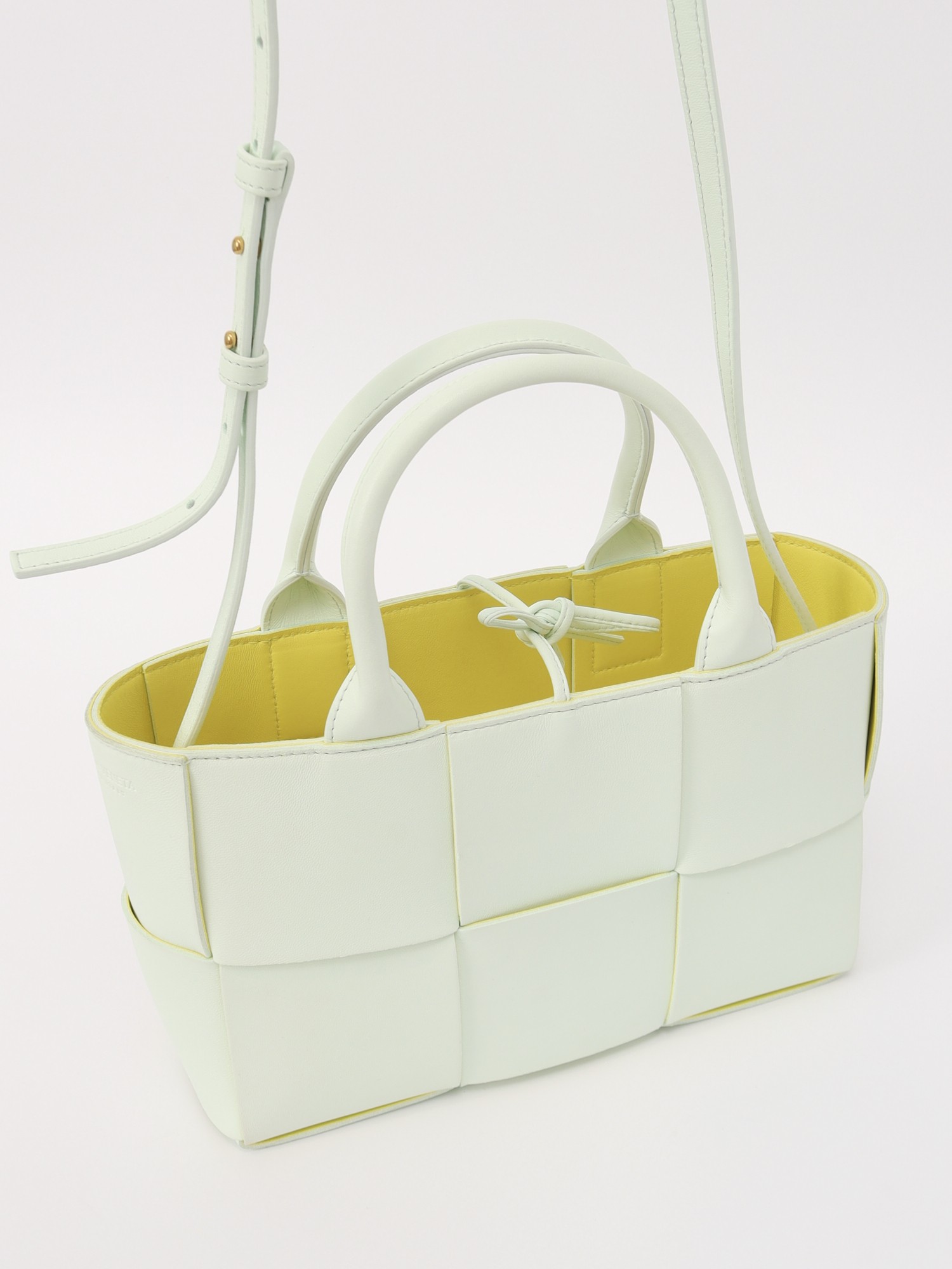Bottega Veneta Arco 4