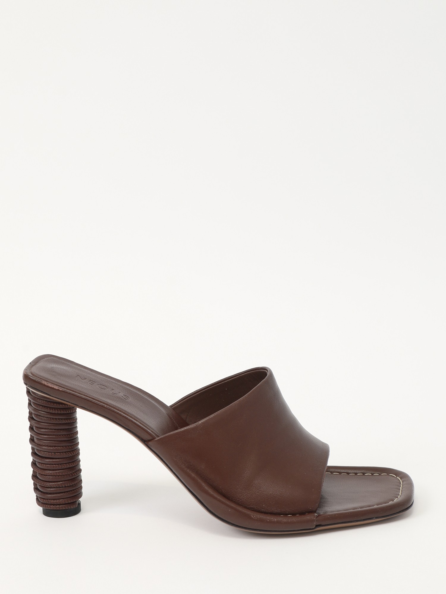 Neous Shoes 40.5 0