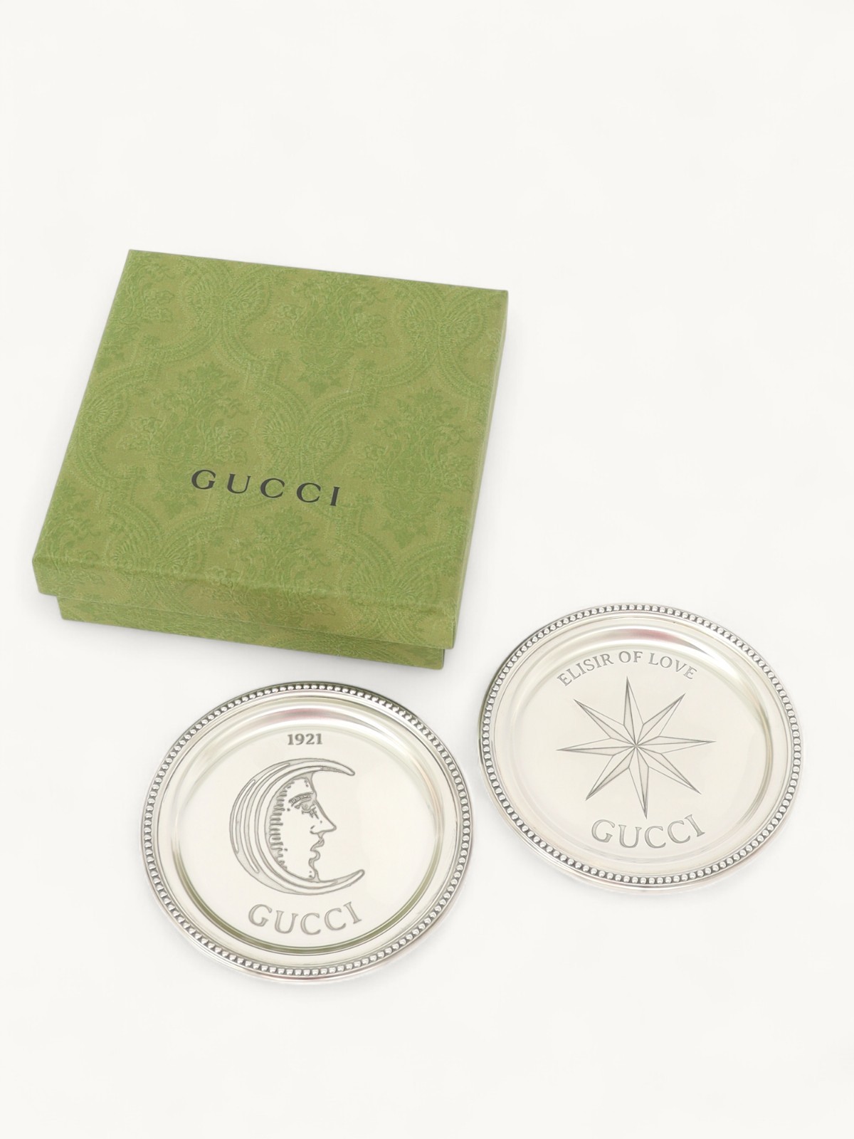 Gucci Set of plates 1