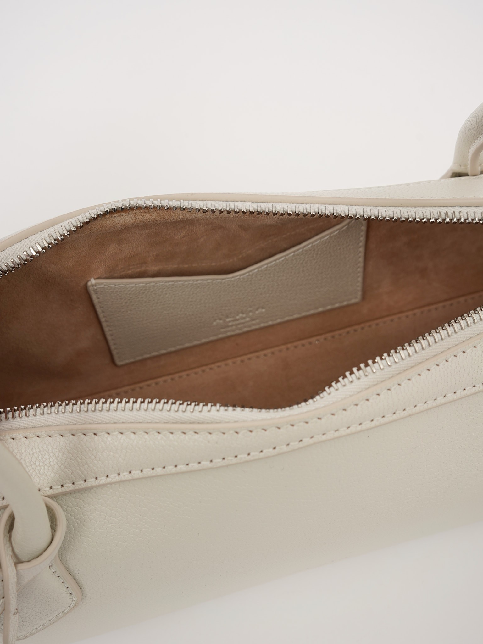 Alaia Le Teckel 10