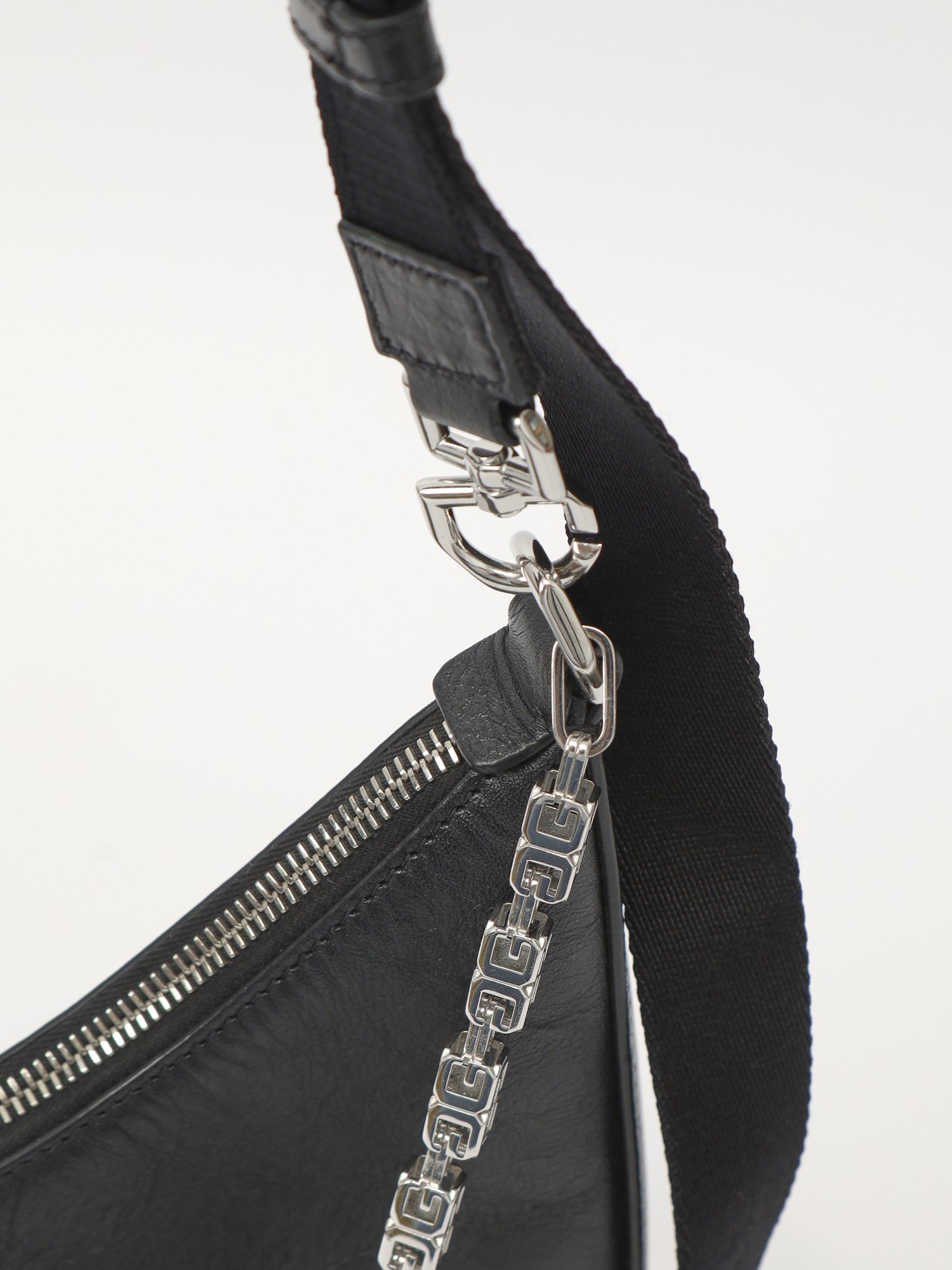 Givenchy Moon Cut Out 7