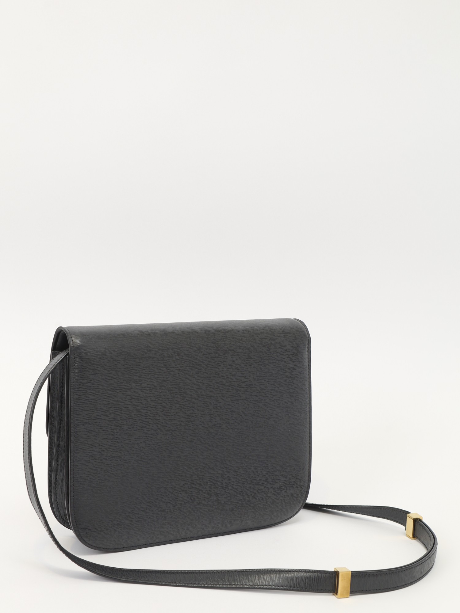 Celine Classic 3