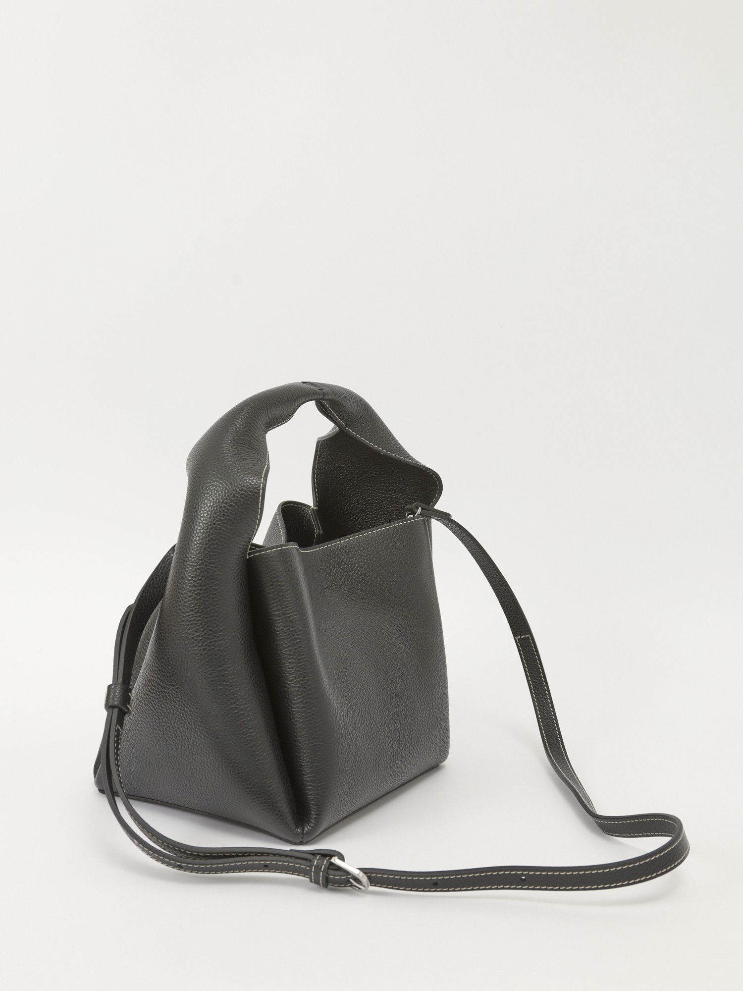 Toteme Bucket 3